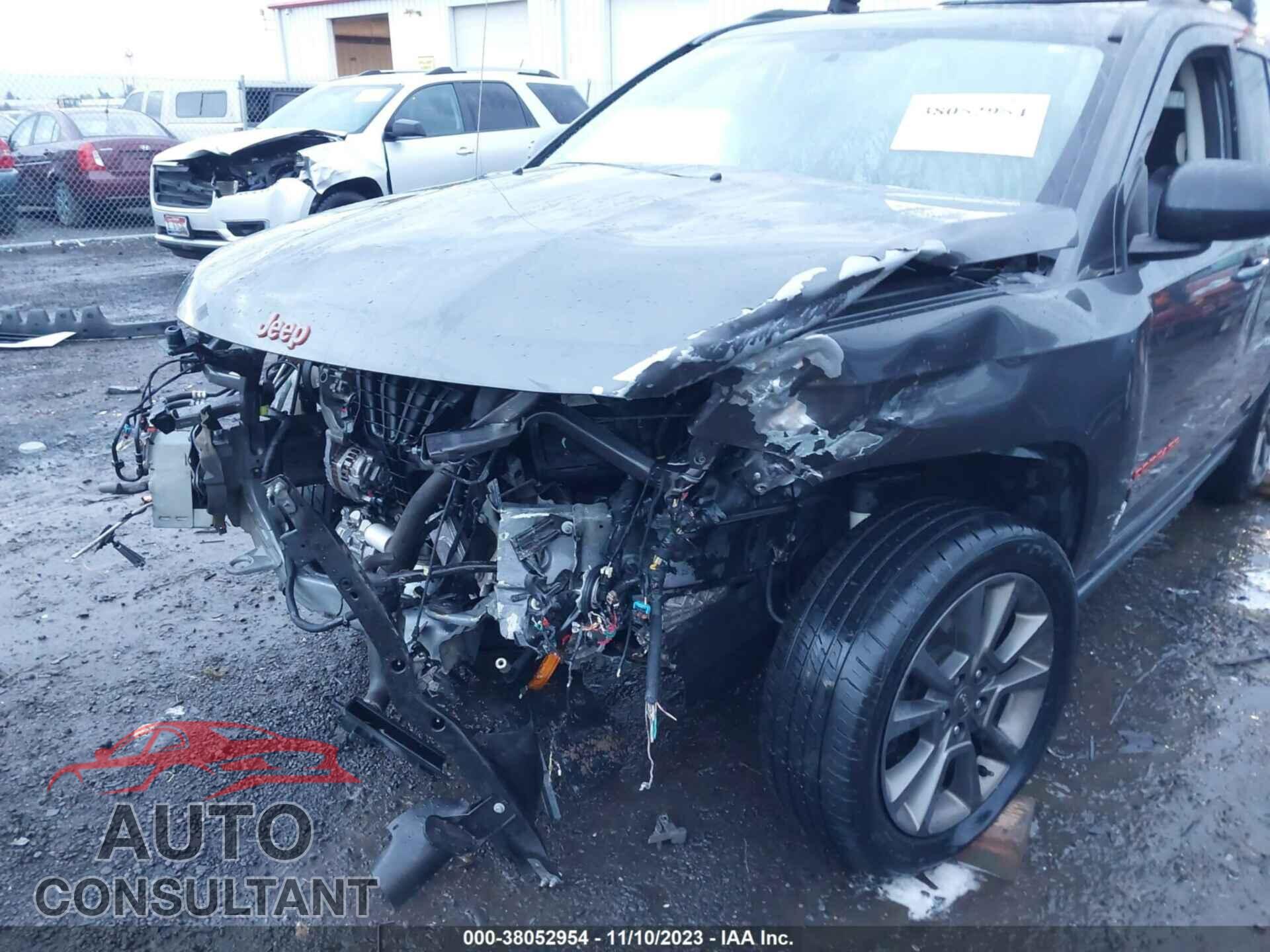 JEEP COMPASS 2017 - 1C4NJDBB2HD145215