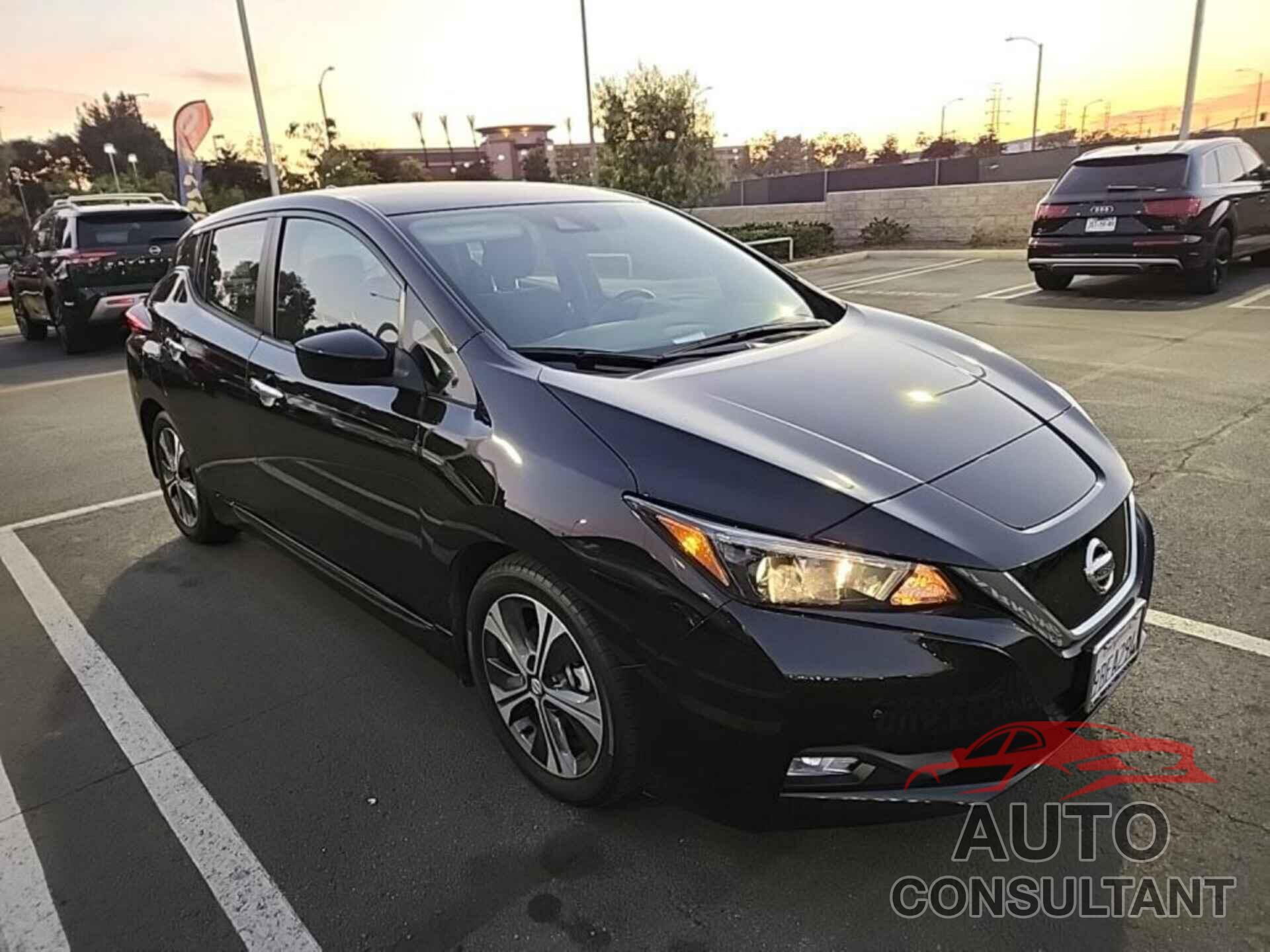 NISSAN LEAF 2022 - 1N4AZ1CV4NC562034