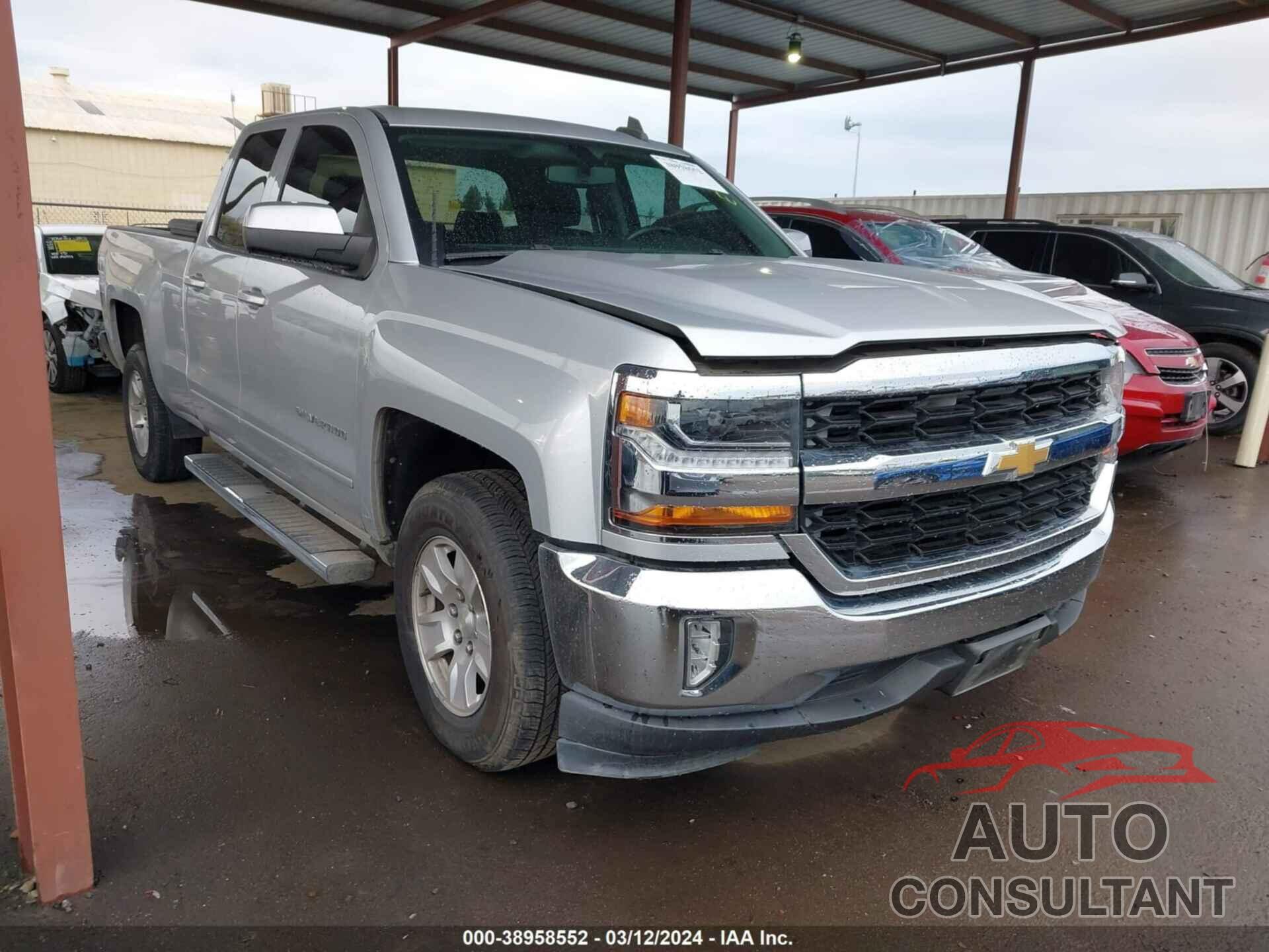 CHEVROLET SILVERADO 1500 2017 - 1GCRCREC7HZ167503