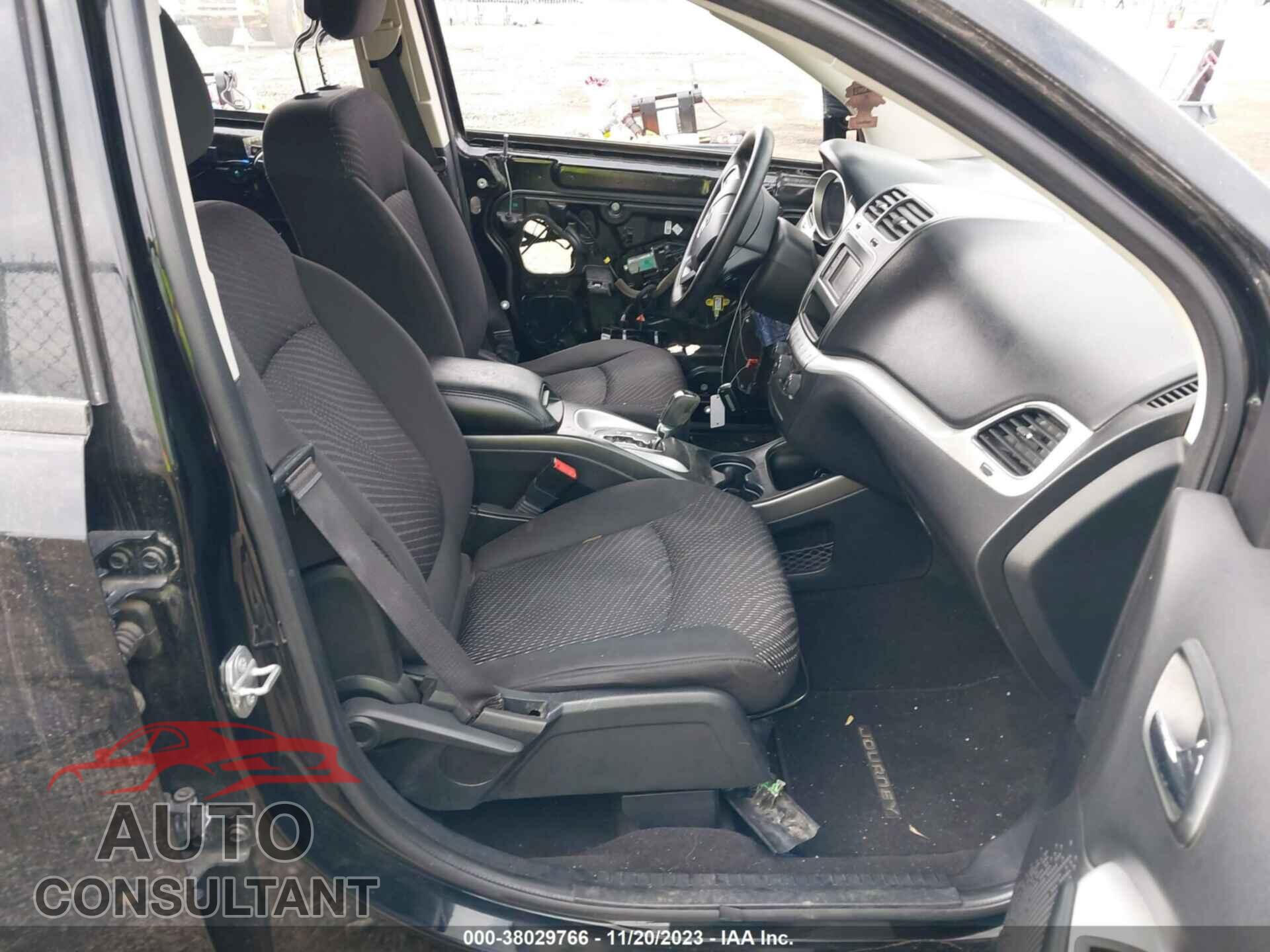 DODGE JOURNEY 2015 - 3C4PDCBG9FT743055