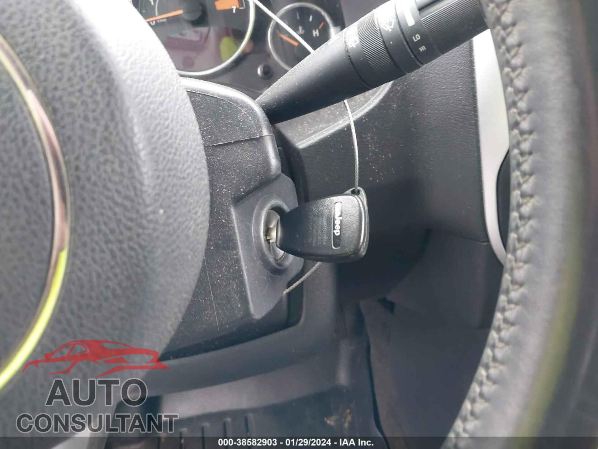 JEEP COMPASS 2015 - 1C4NJDEB2FD393389