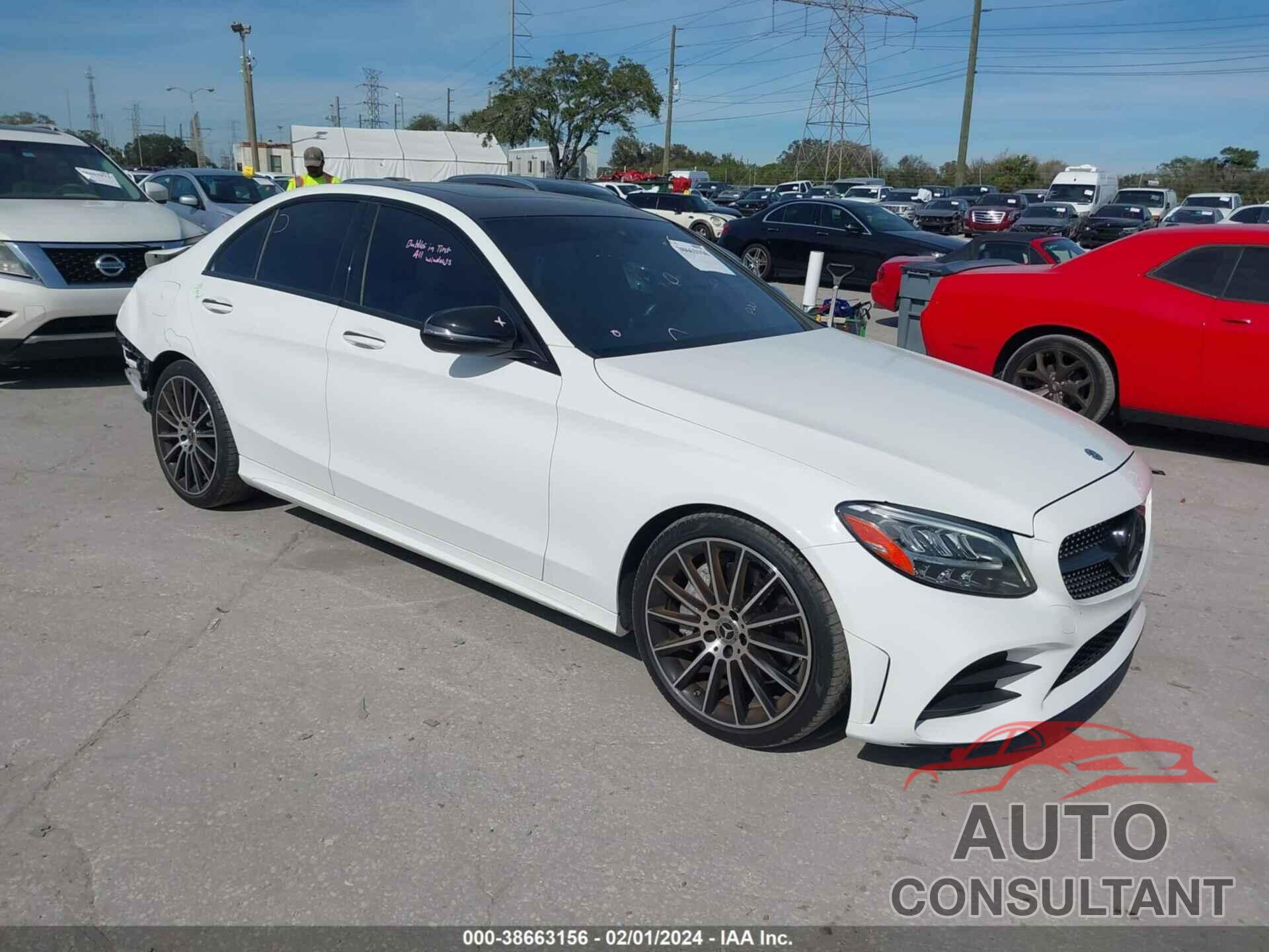 MERCEDES-BENZ C 300 2019 - 55SWF8DB8KU296410