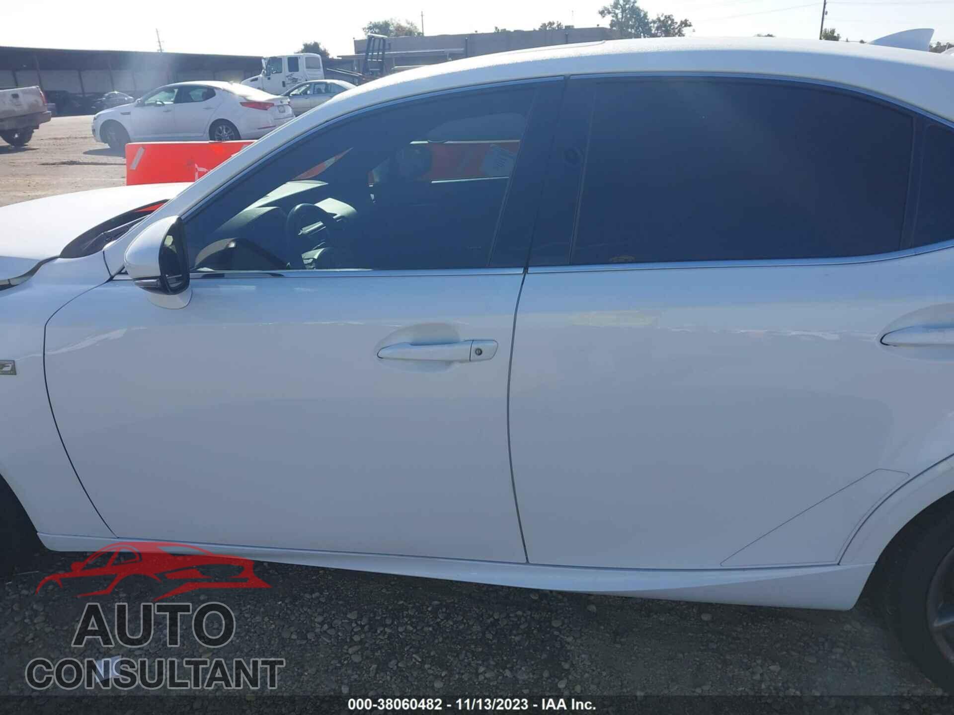 LEXUS IS 250 2015 - JTHBF1D25F5080737