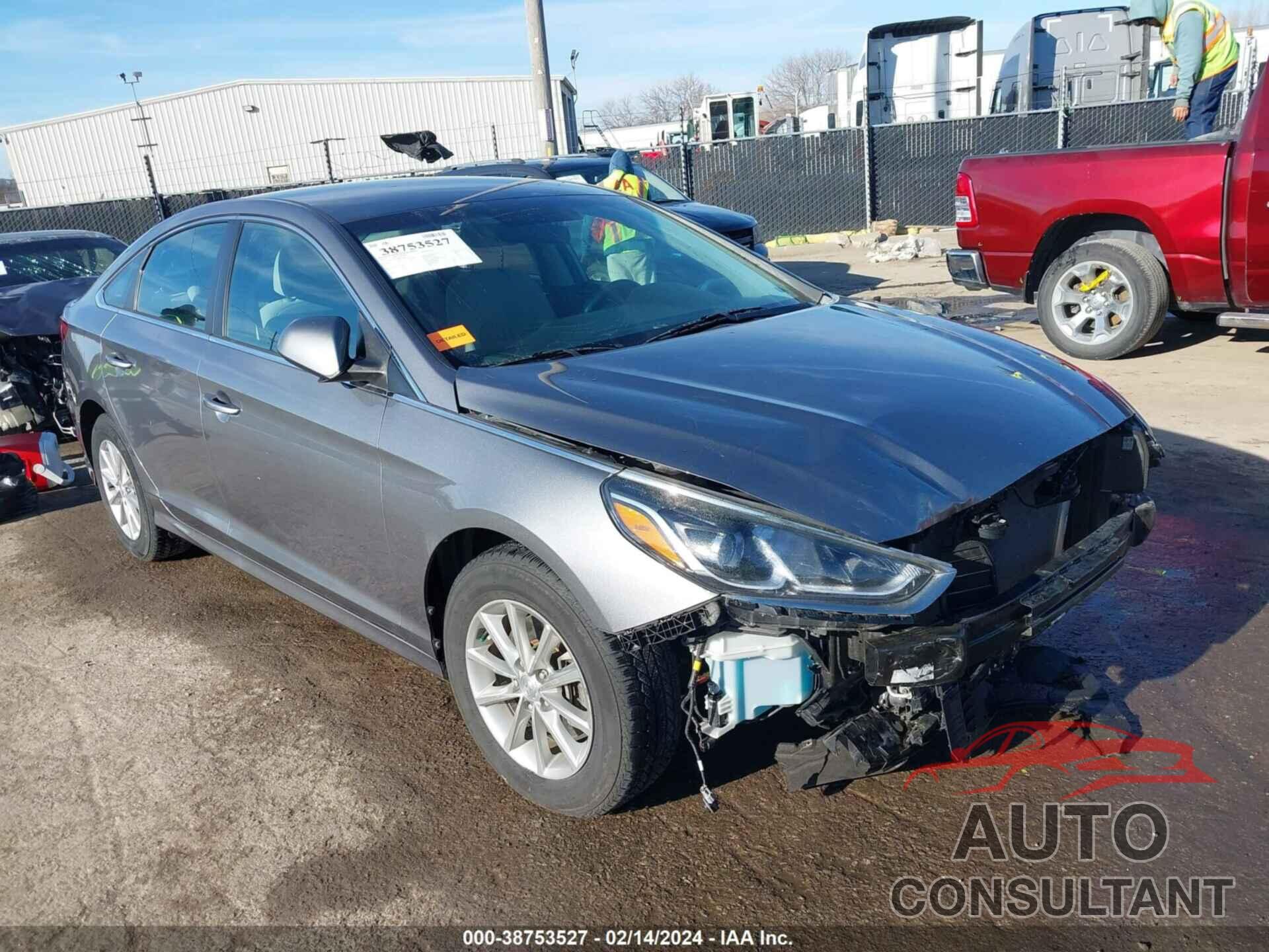 HYUNDAI SONATA 2019 - 5NPE24AF2KH768322