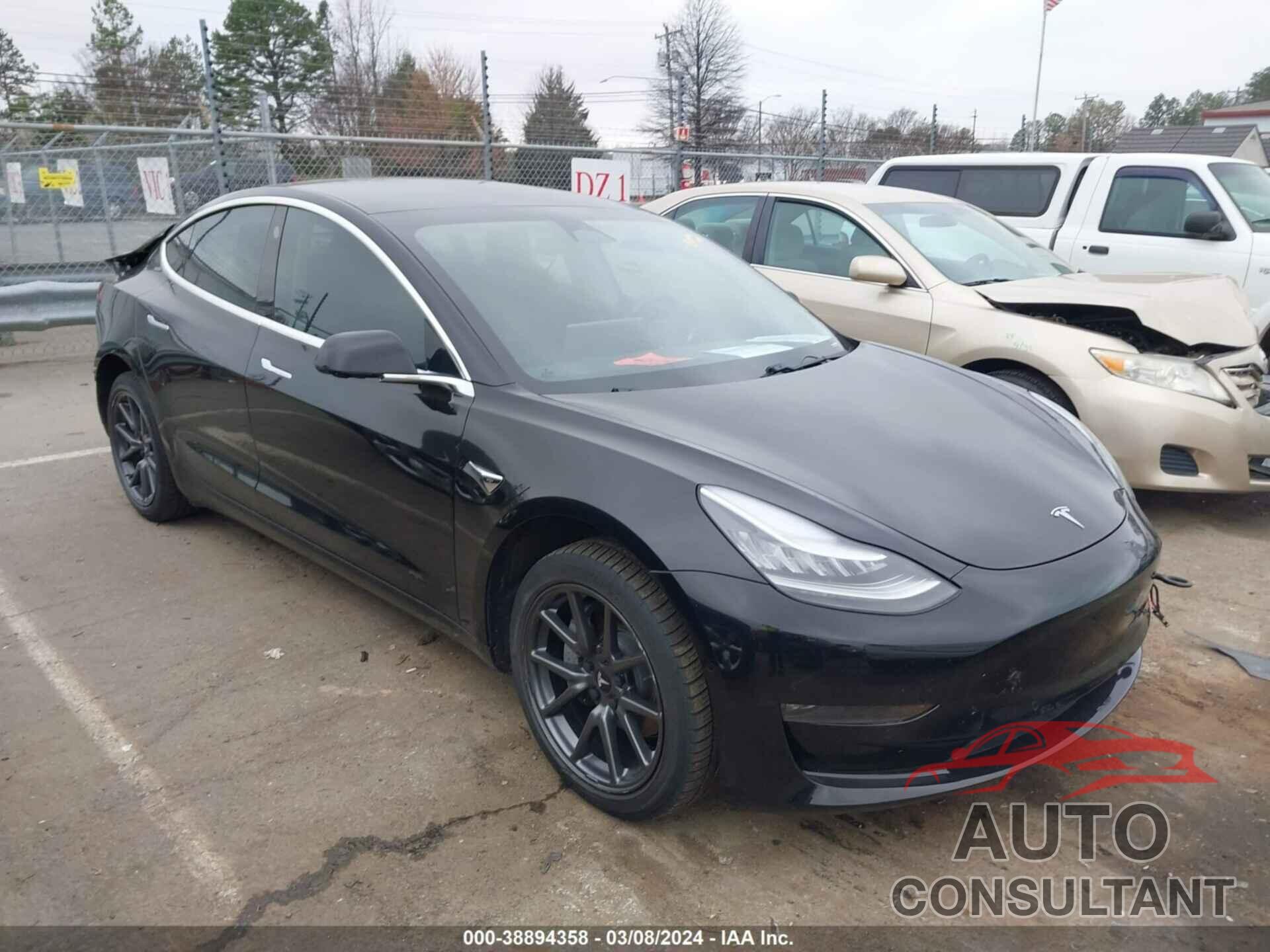 TESLA MODEL 3 2019 - 5YJ3E1EA7KF397782
