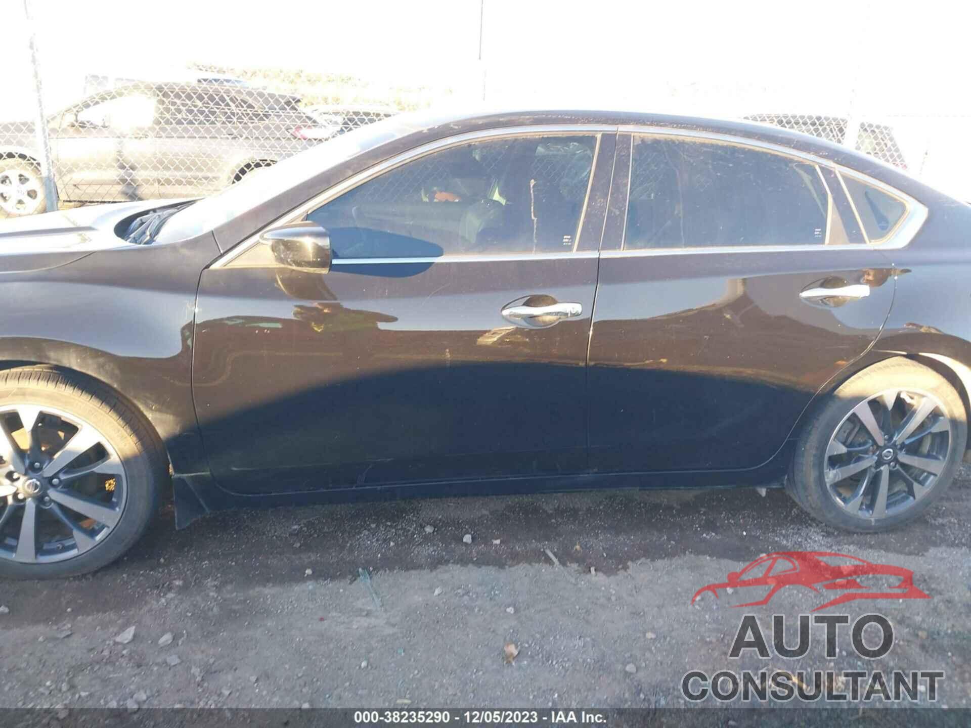 NISSAN ALTIMA 2016 - 1N4AL3AP1GC288439