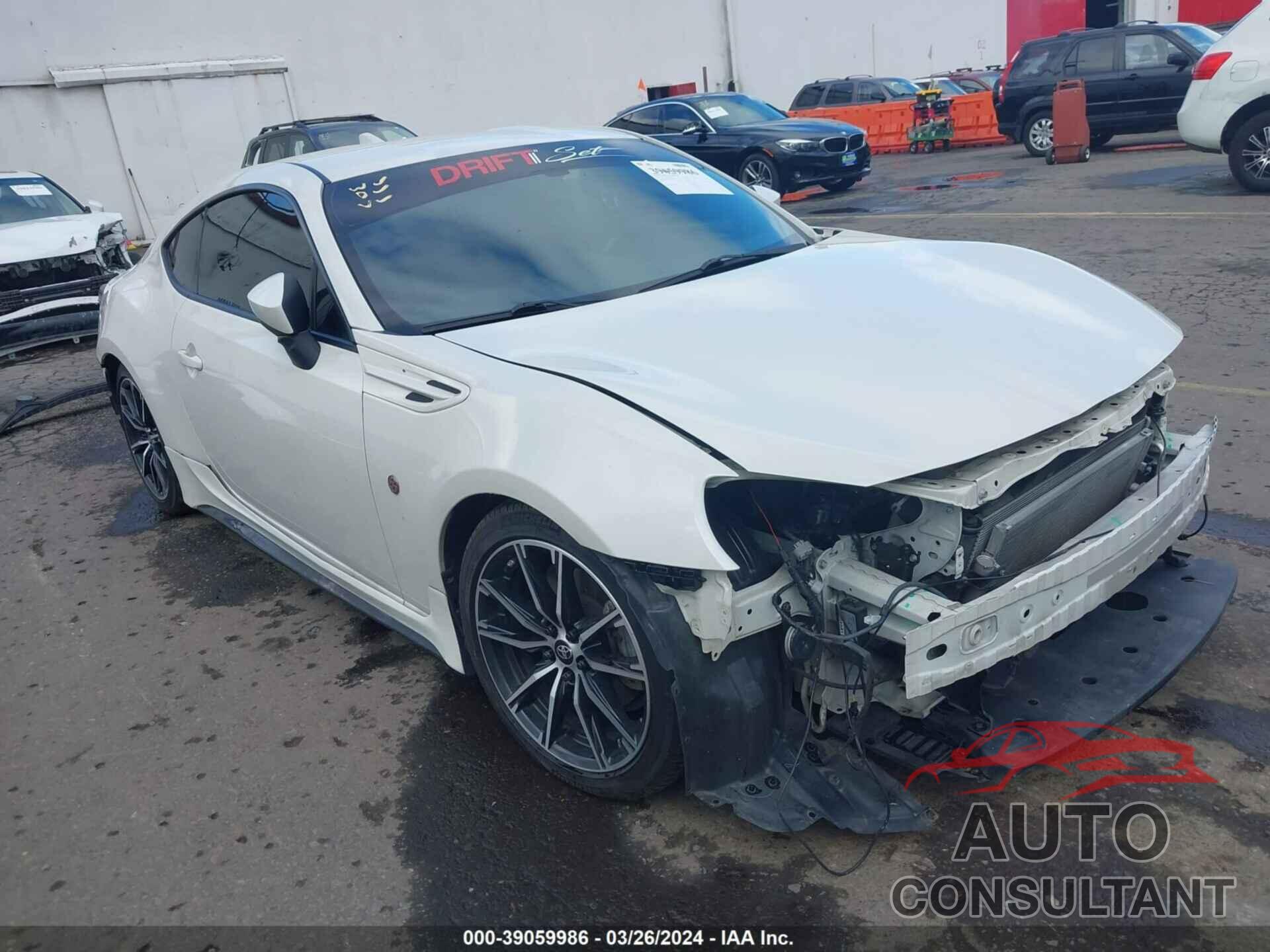 TOYOTA 86 2018 - JF1ZNAA14J8700909