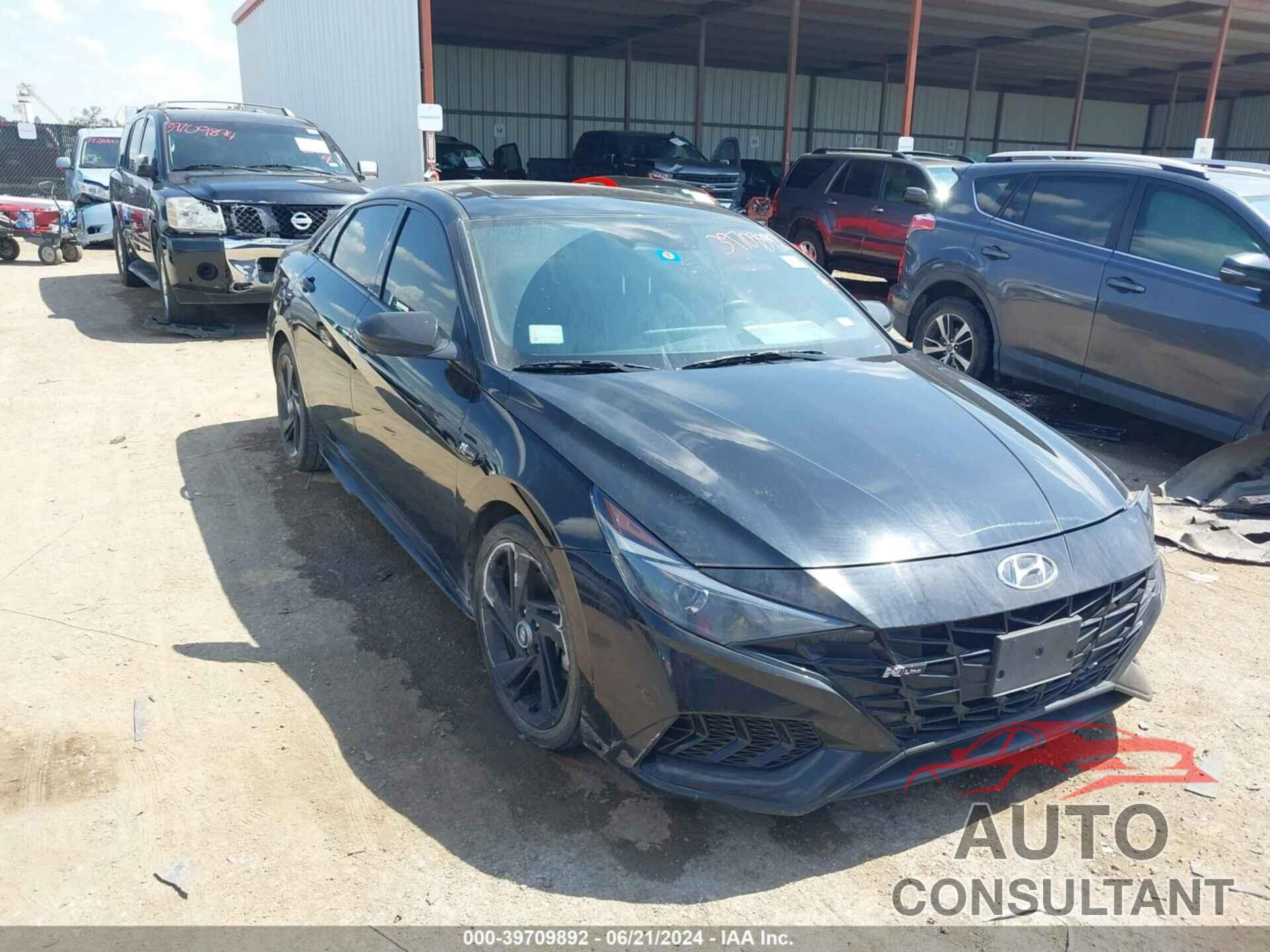 HYUNDAI ELANTRA 2022 - KMHLR4AFXNU330589