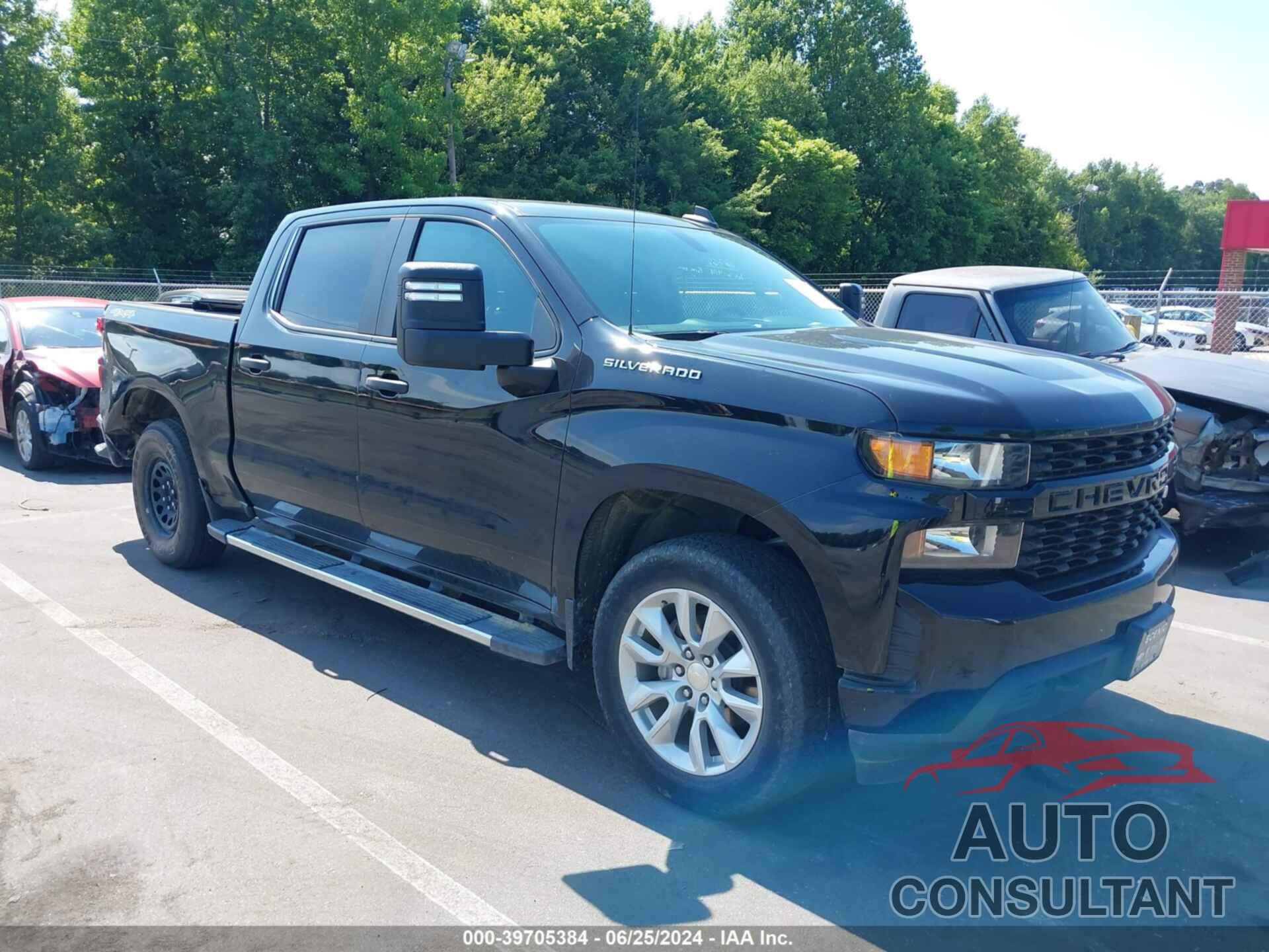 CHEVROLET SILVERADO 1500 2019 - 3GCUYBEF4KG700606