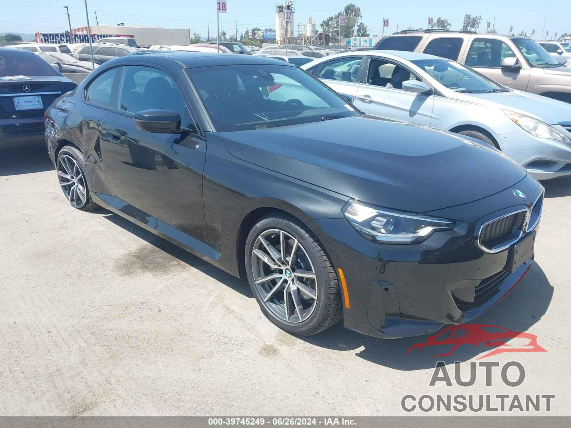 BMW 230 2024 - 3MW23CM02R8E17759