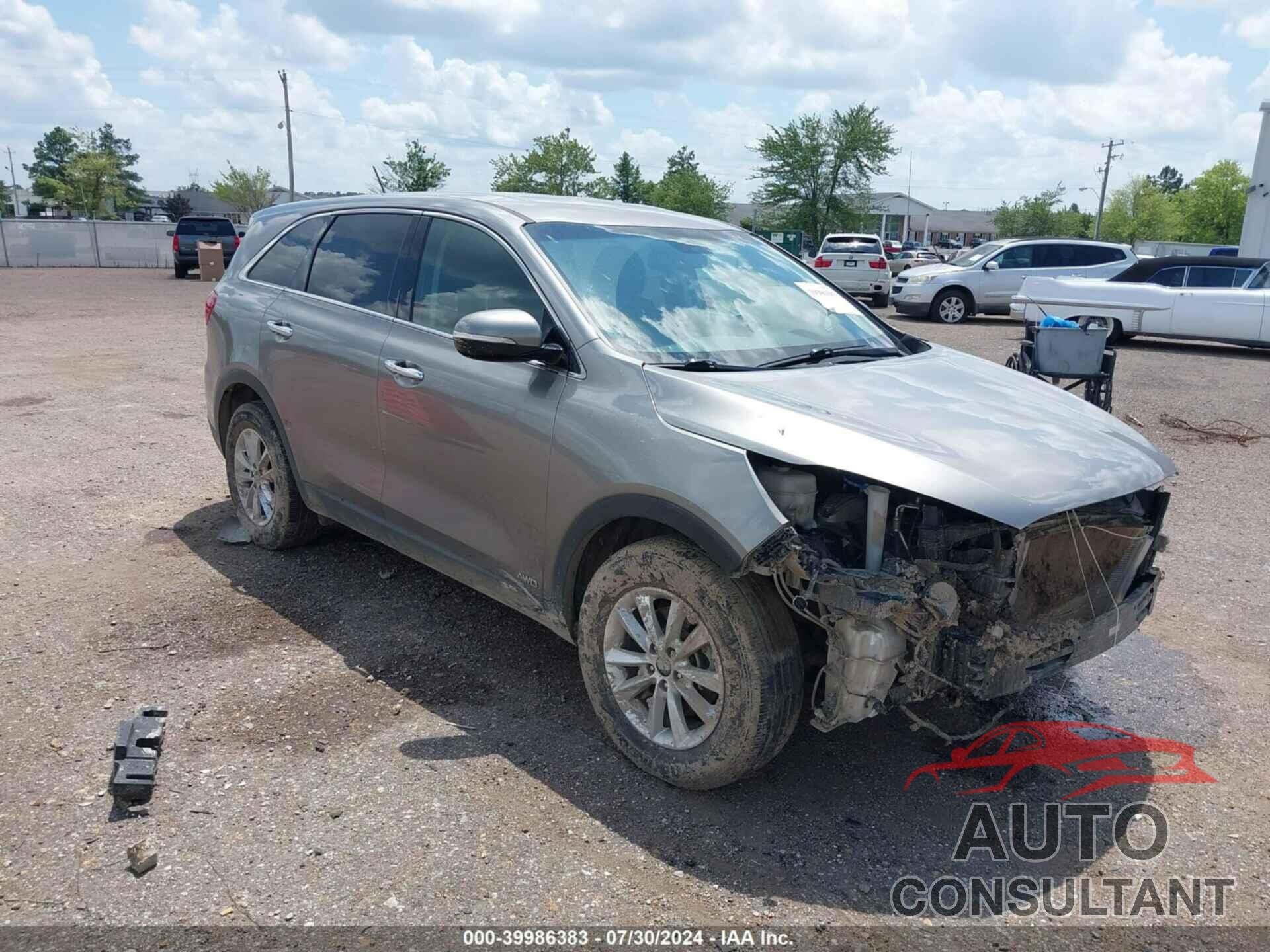 KIA SORENTO 2019 - 5XYPGDA55KG508375