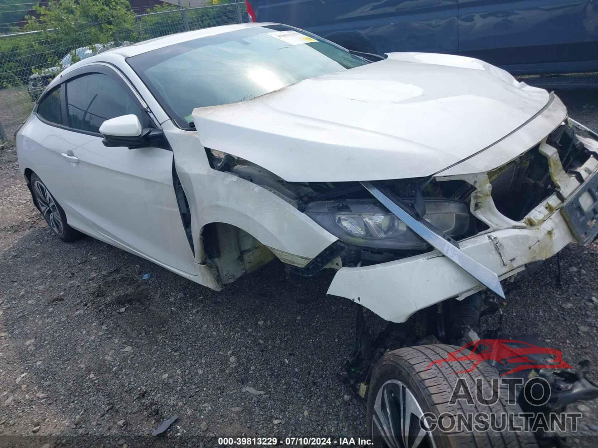 HONDA CIVIC 2018 - 2HGFC3B32JH353090