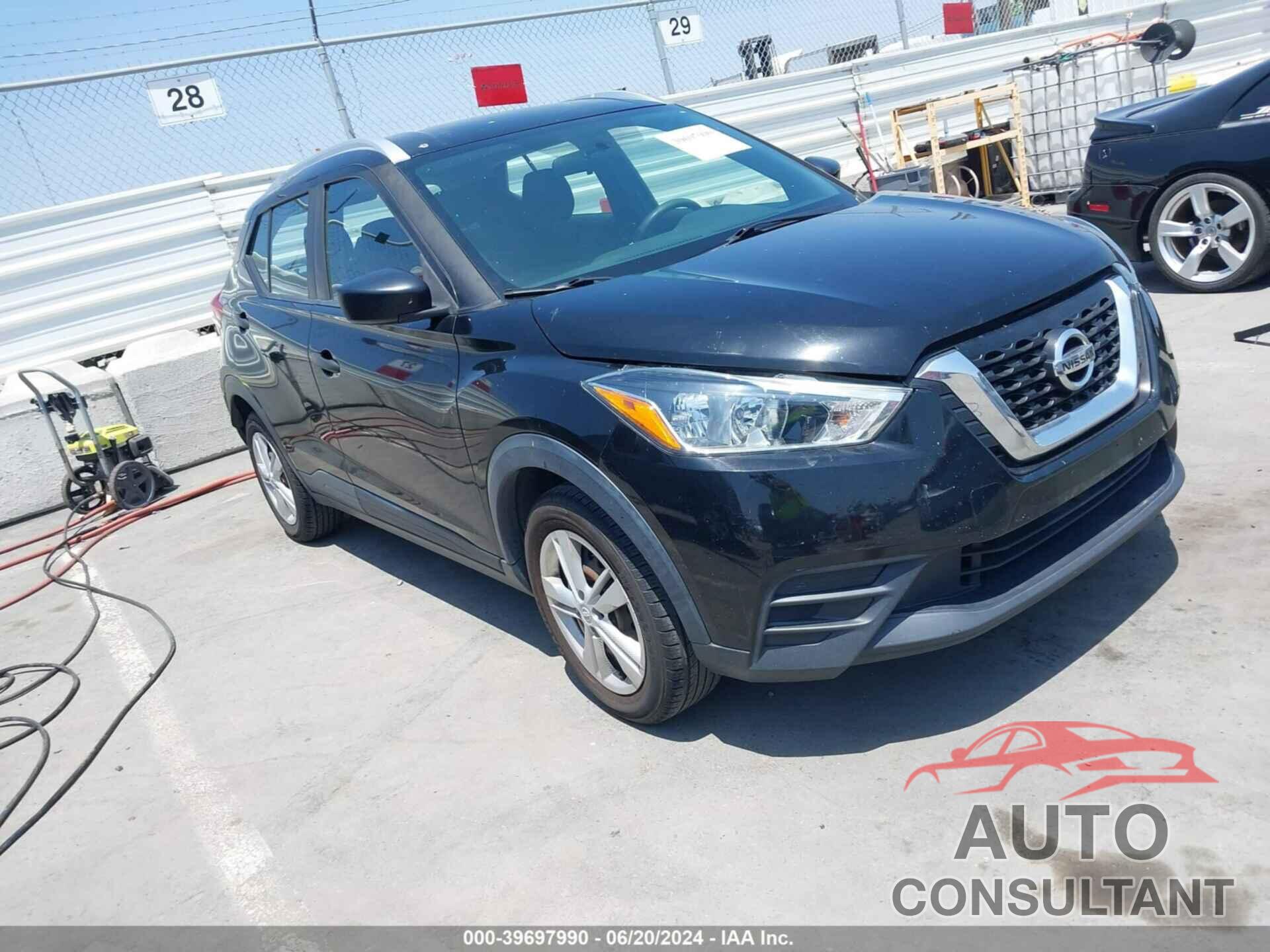 NISSAN KICKS 2019 - 3N1CP5CU6KL516523