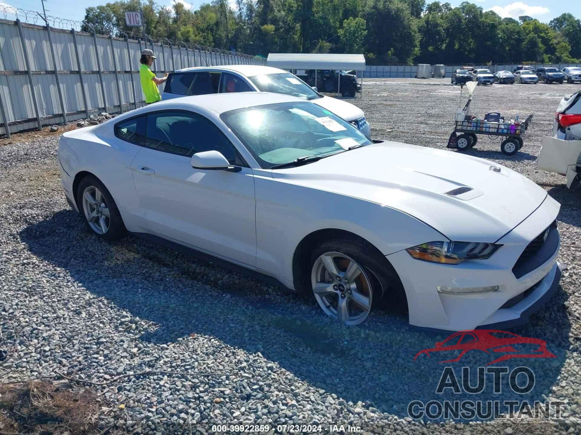 FORD MUSTANG 2018 - 1FA6P8TH1J5106649