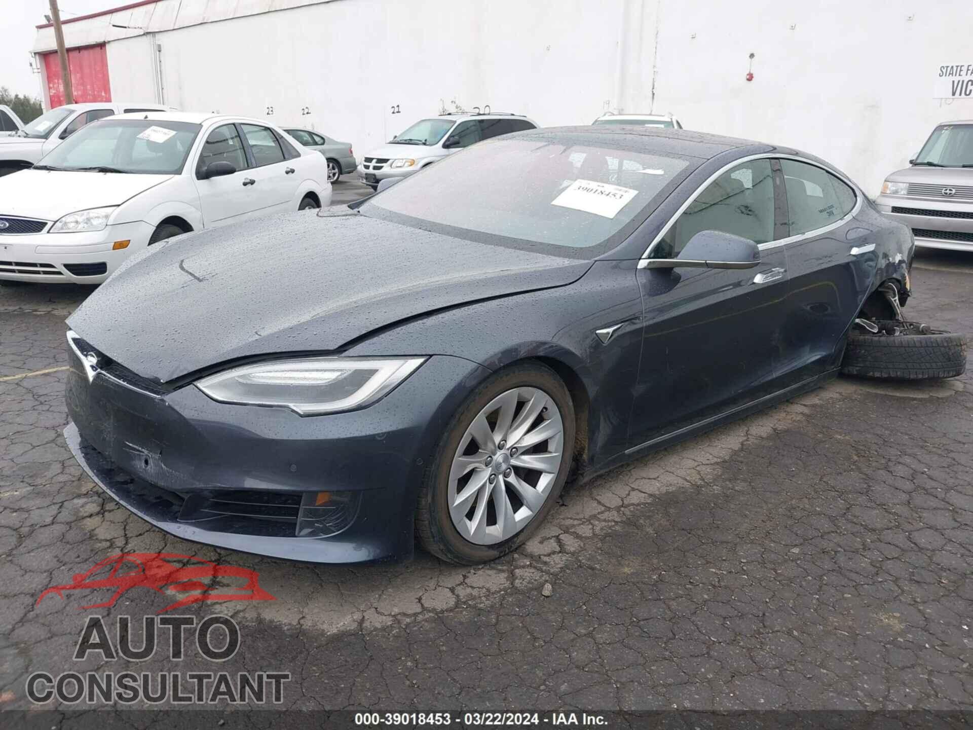 TESLA MODEL S 2017 - 5YJSA1E26HF204319