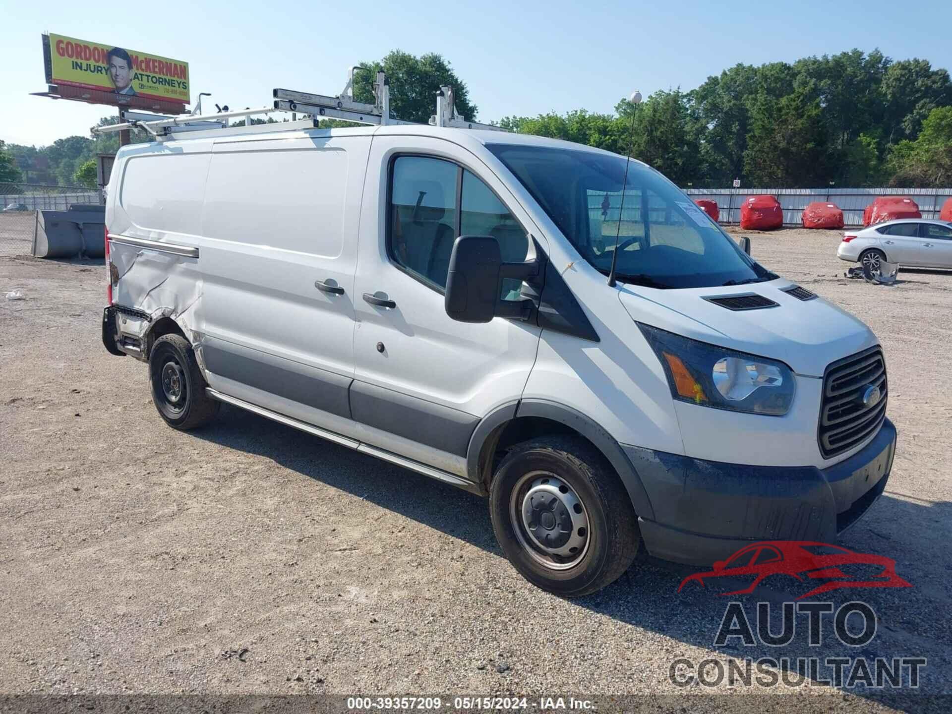 FORD TRANSIT-150 2017 - 1FTYE1YM9HKB12815