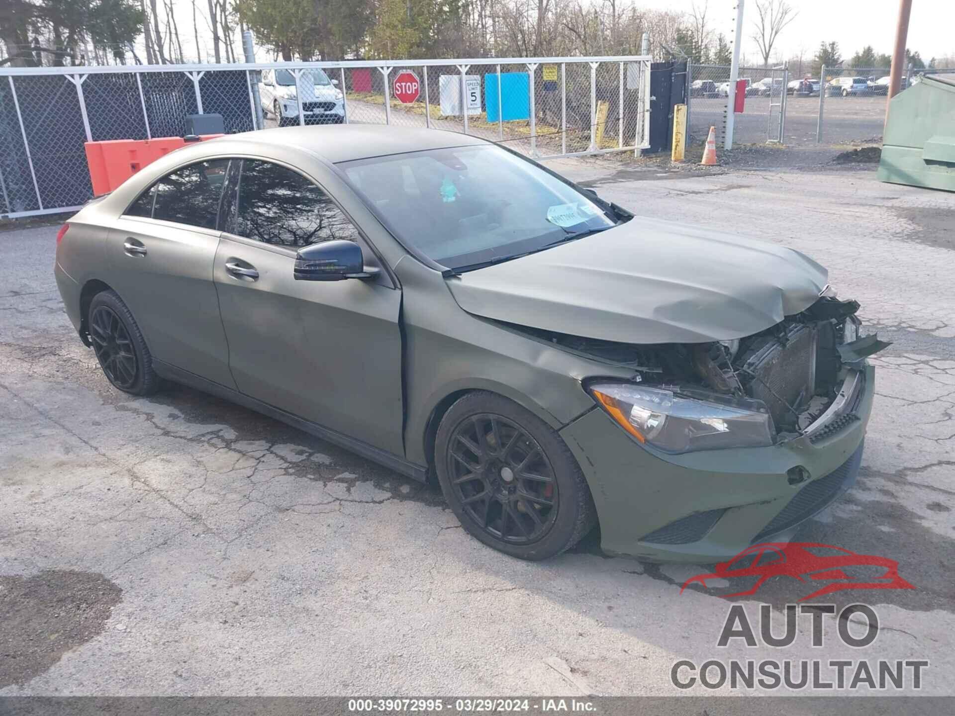 MERCEDES-BENZ CLA 250 2016 - WDDSJ4GB8GN296845