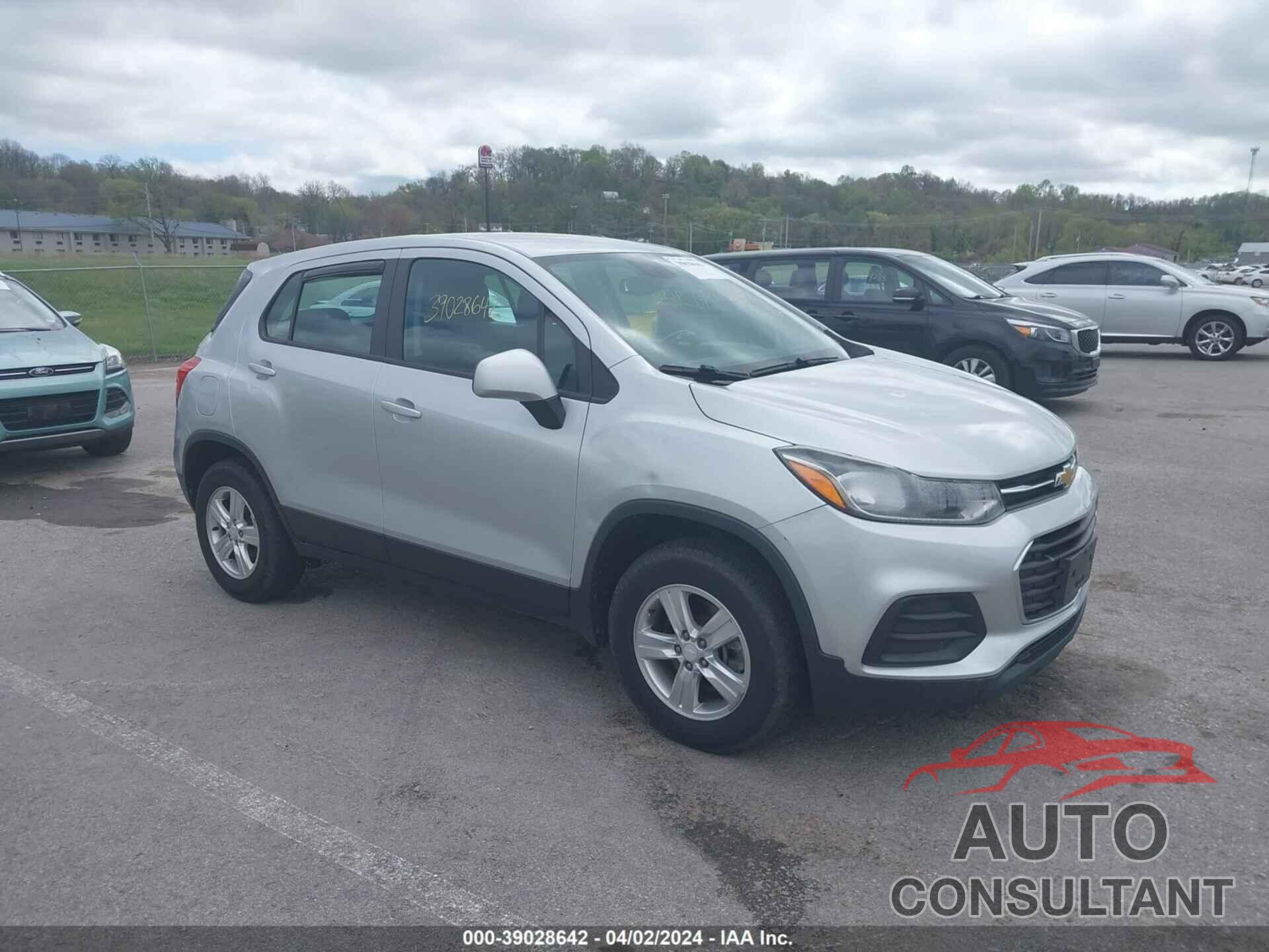 CHEVROLET TRAX 2017 - 3GNCJNSB7HL132538