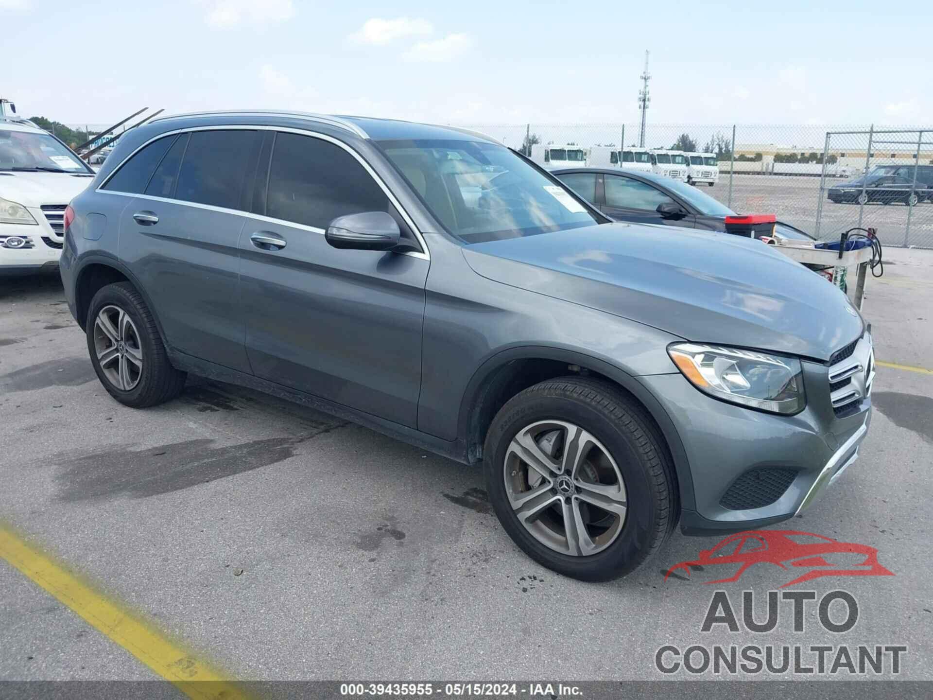 MERCEDES-BENZ GLC 300 2019 - WDC0G4KB3KV145163