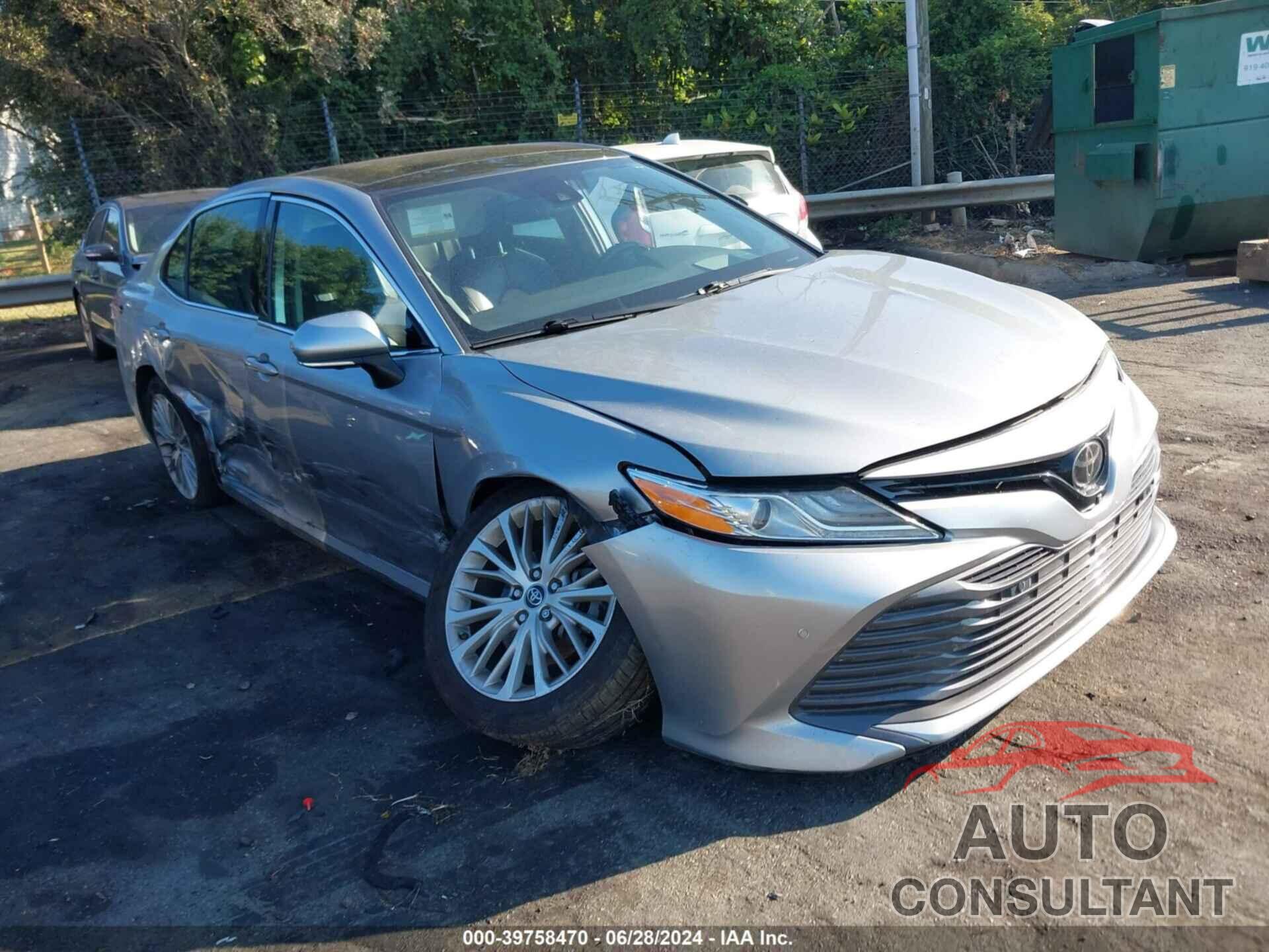 TOYOTA CAMRY 2019 - 4T1B11HK5KU788010