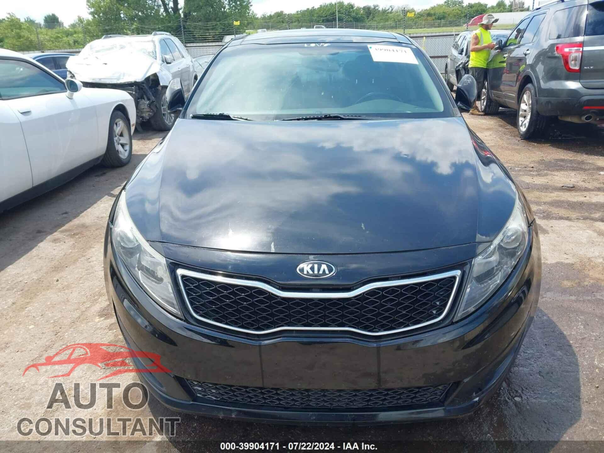 KIA OPTIMA 2011 - KNAGR4A69B5126357