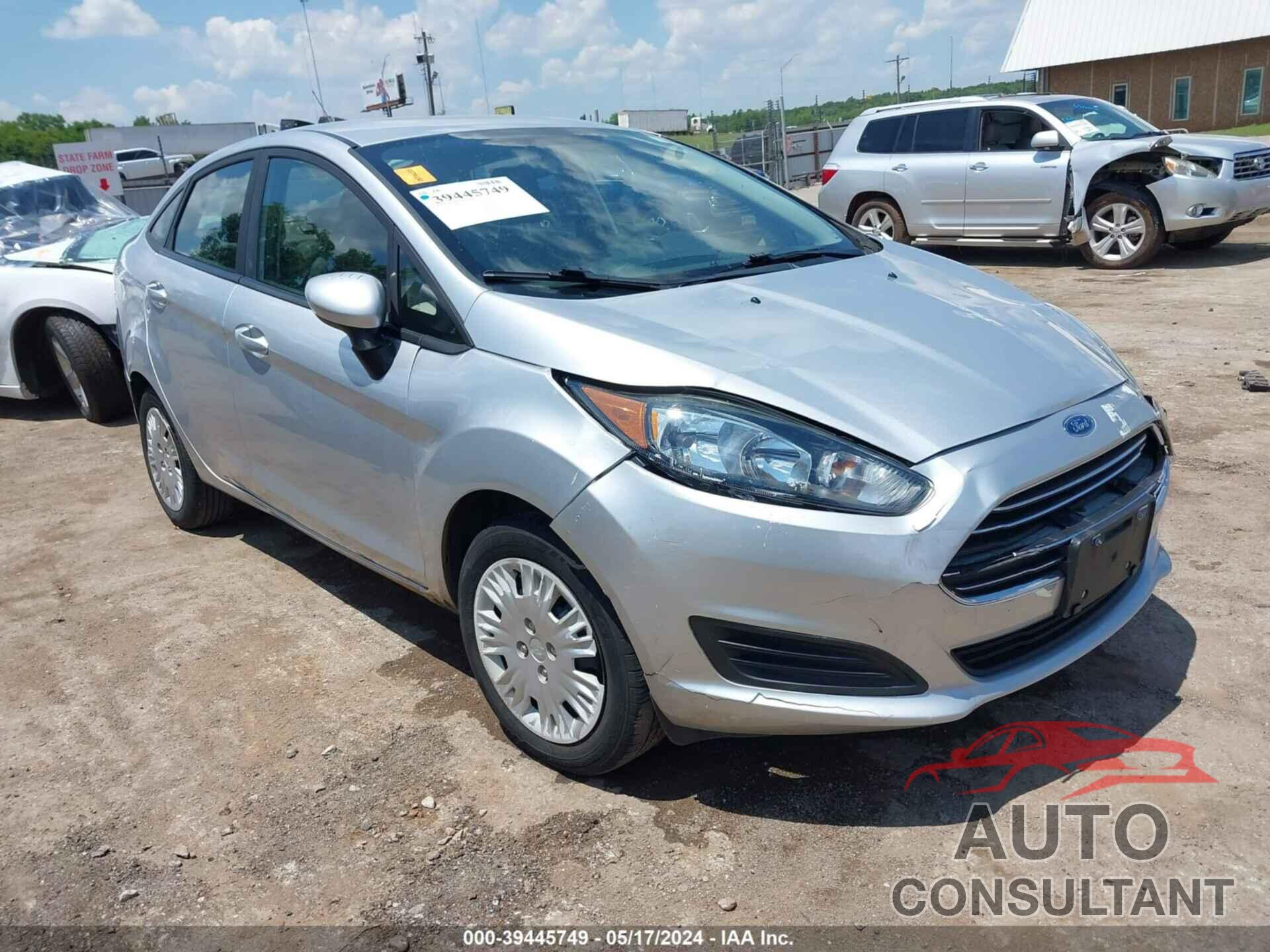 FORD FIESTA 2017 - 3FADP4AJ5HM169876