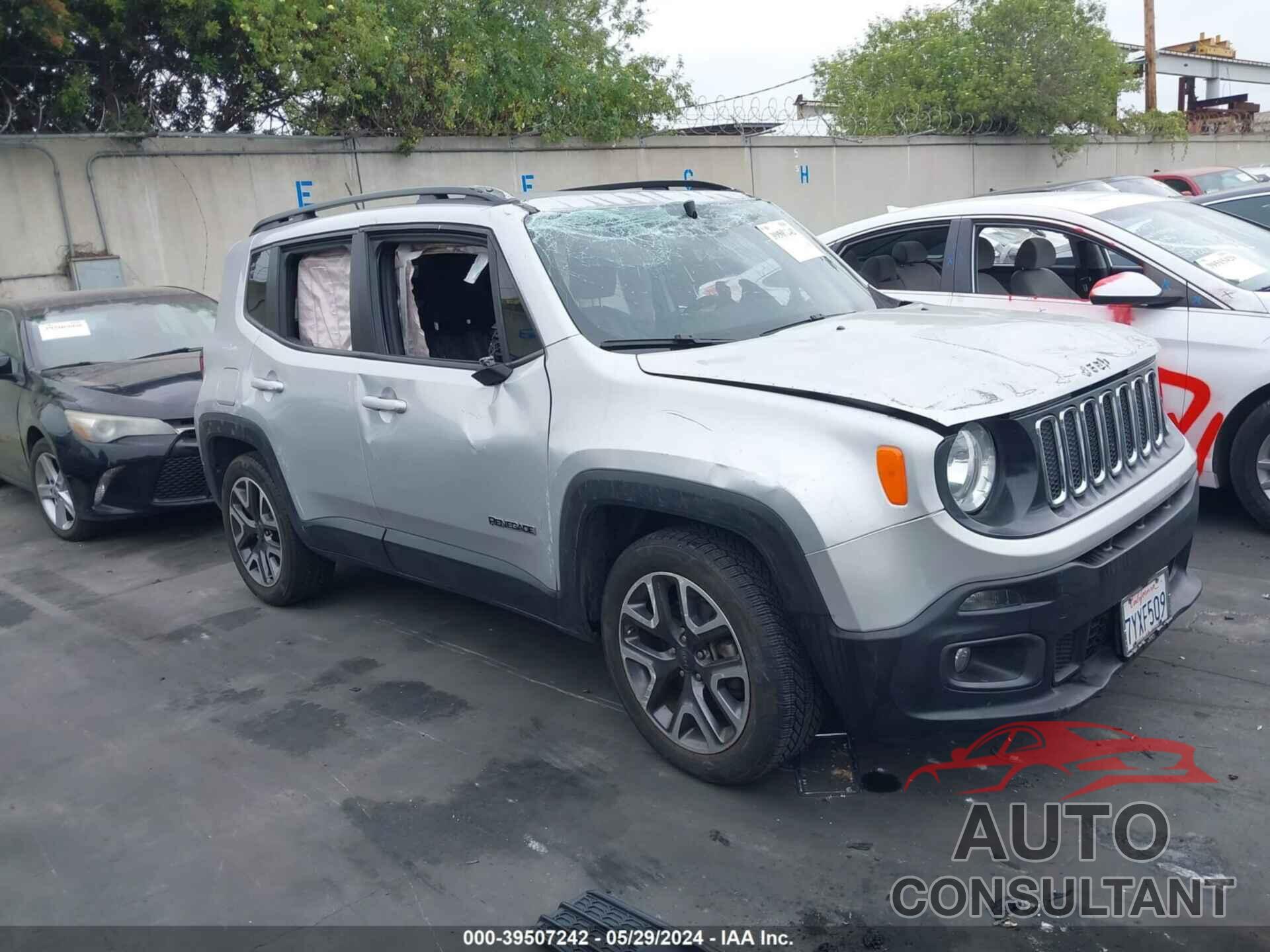 JEEP RENEGADE 2017 - ZACCJABB7HPE57974