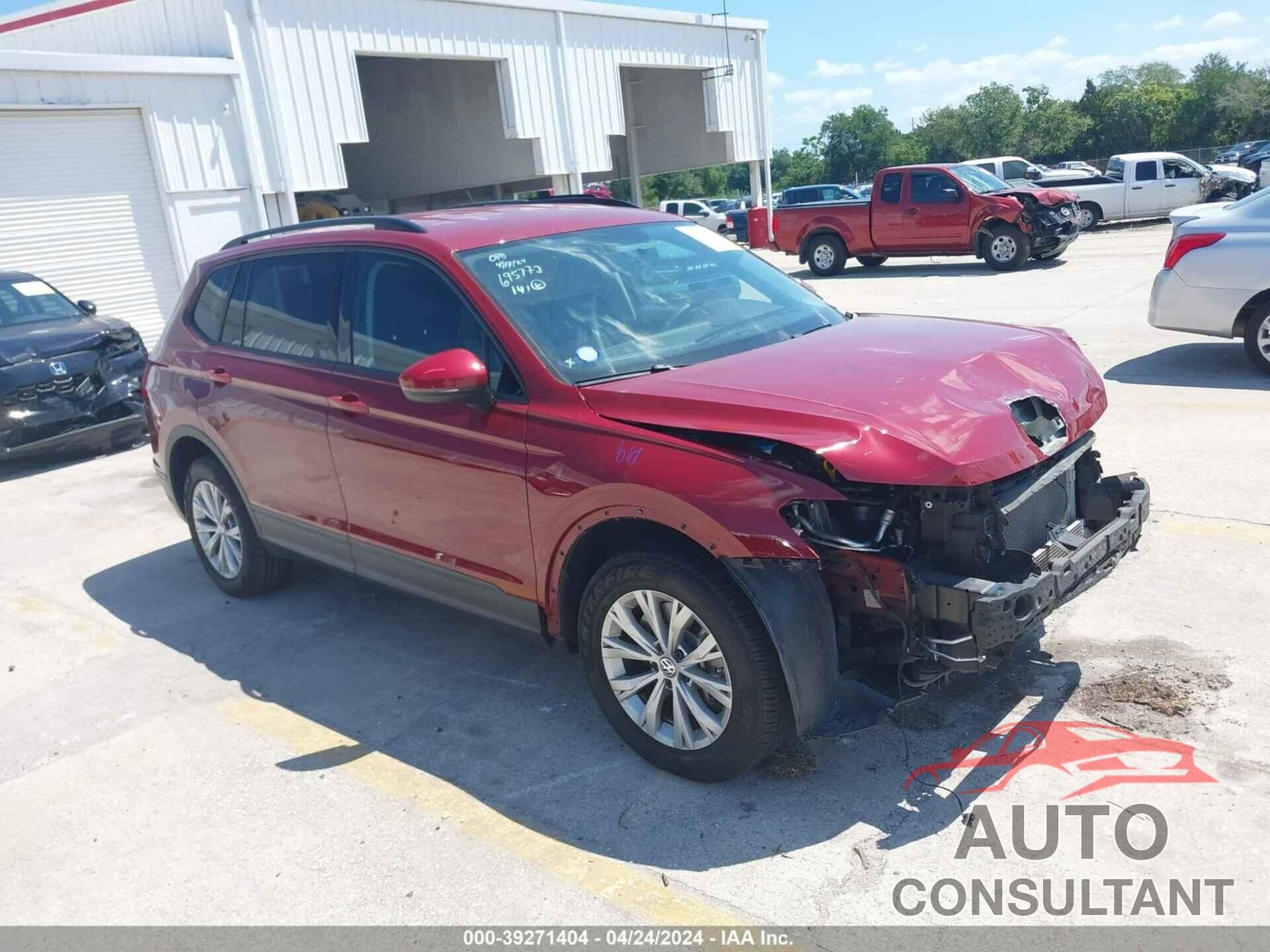 VOLKSWAGEN TIGUAN 2019 - 3VV1B7AX7KM109365