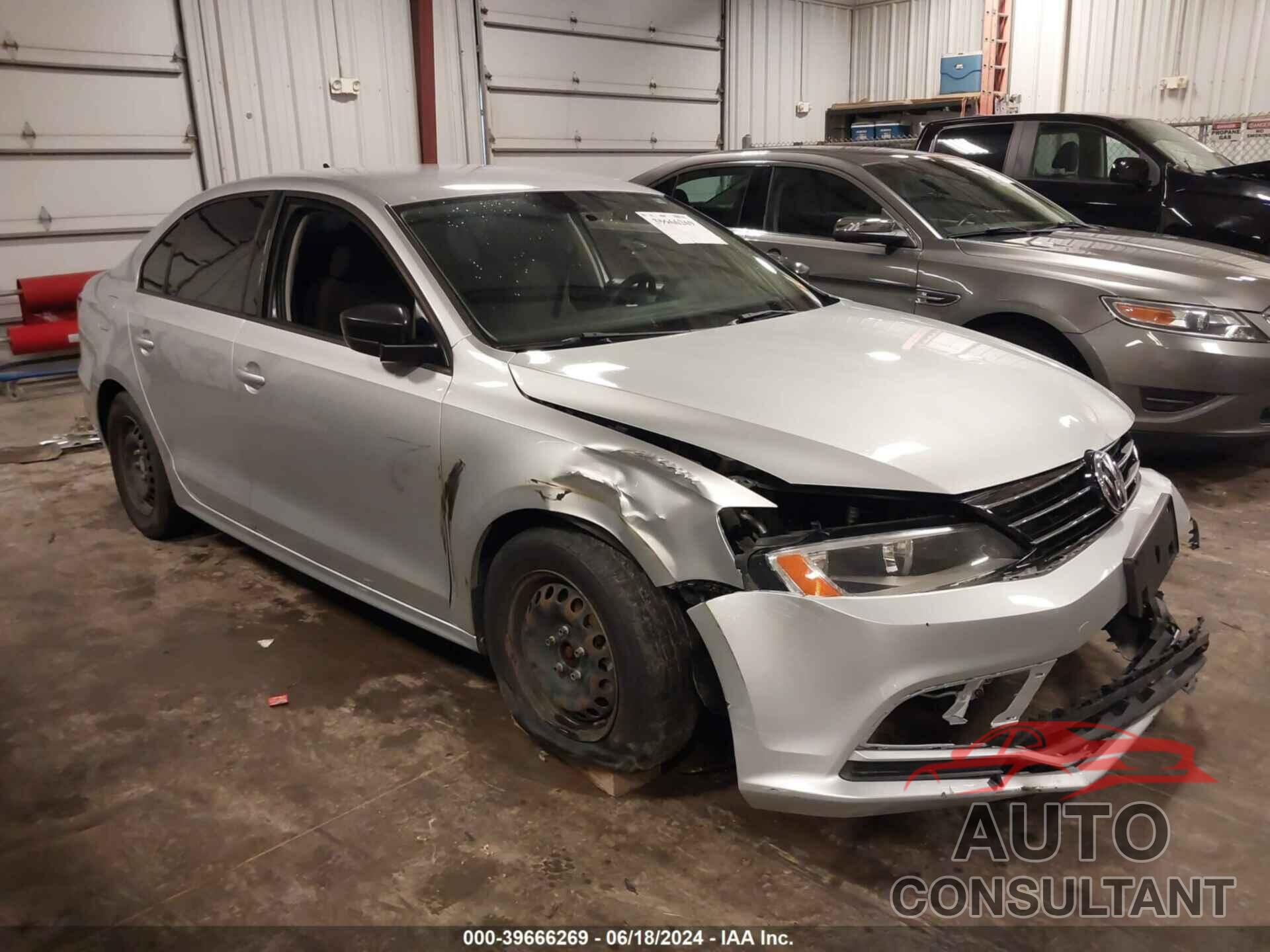 VOLKSWAGEN JETTA 2016 - 3VW267AJ0GM305168