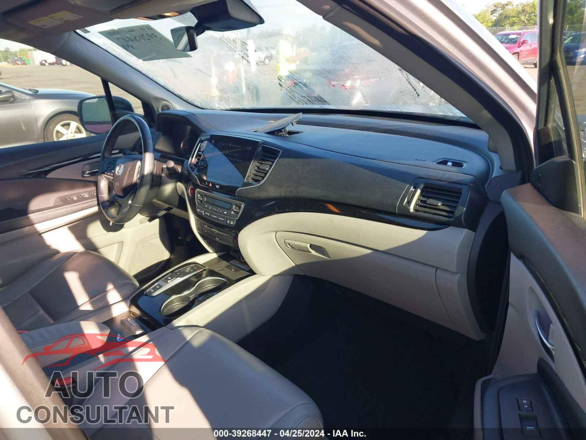 HONDA PILOT 2021 - 5FNYF6H92MB040613