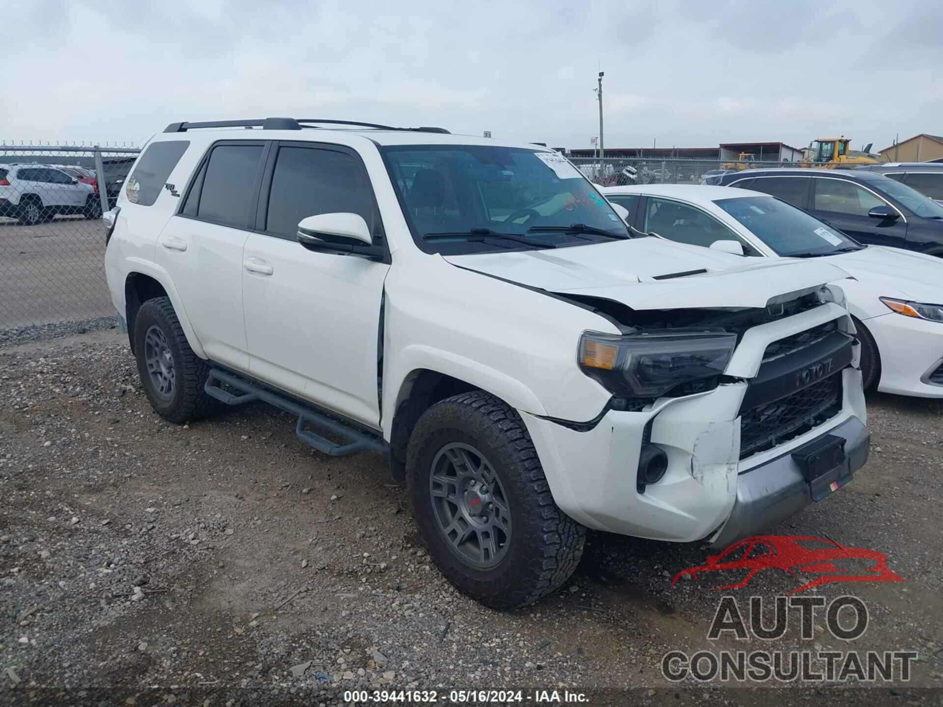 TOYOTA 4RUNNER 2019 - JTEBU5JR8K5670145