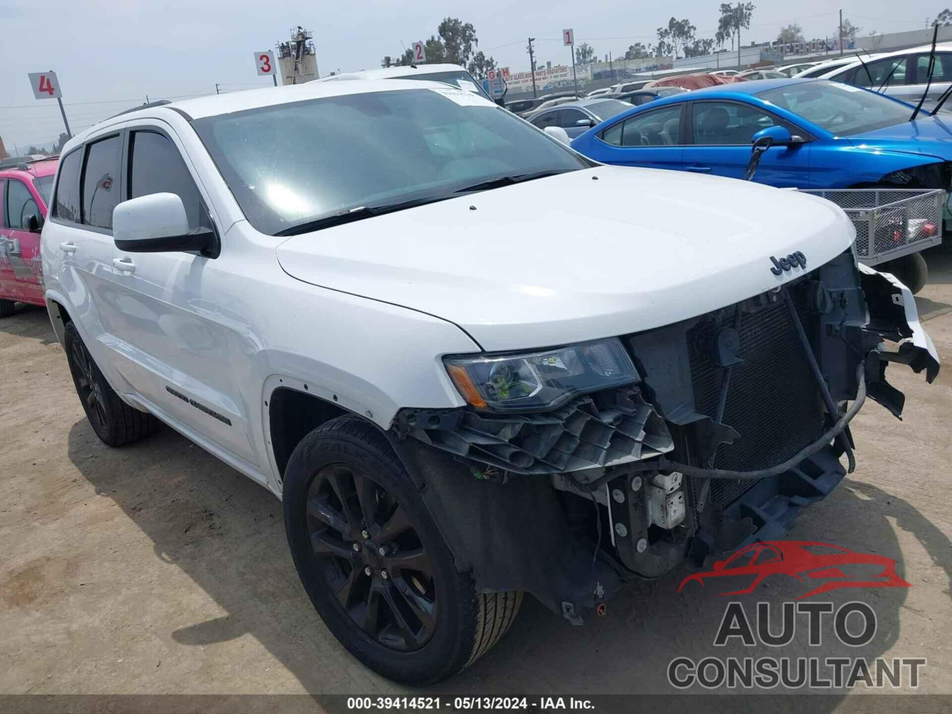 JEEP GRAND CHEROKEE 2018 - 1C4RJFAG2JC122796