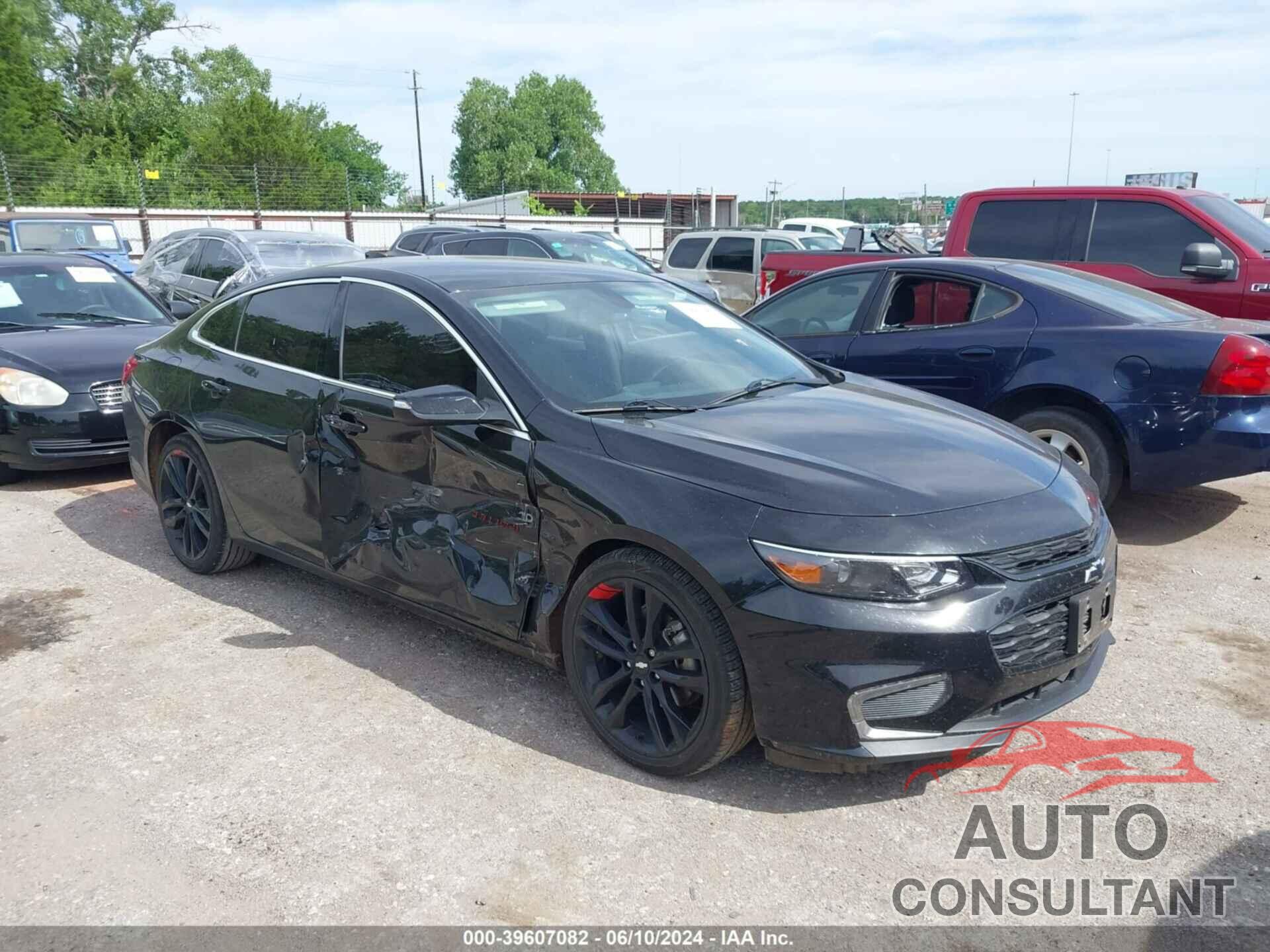 CHEVROLET MALIBU 2018 - 1G1ZD5ST5JF294504