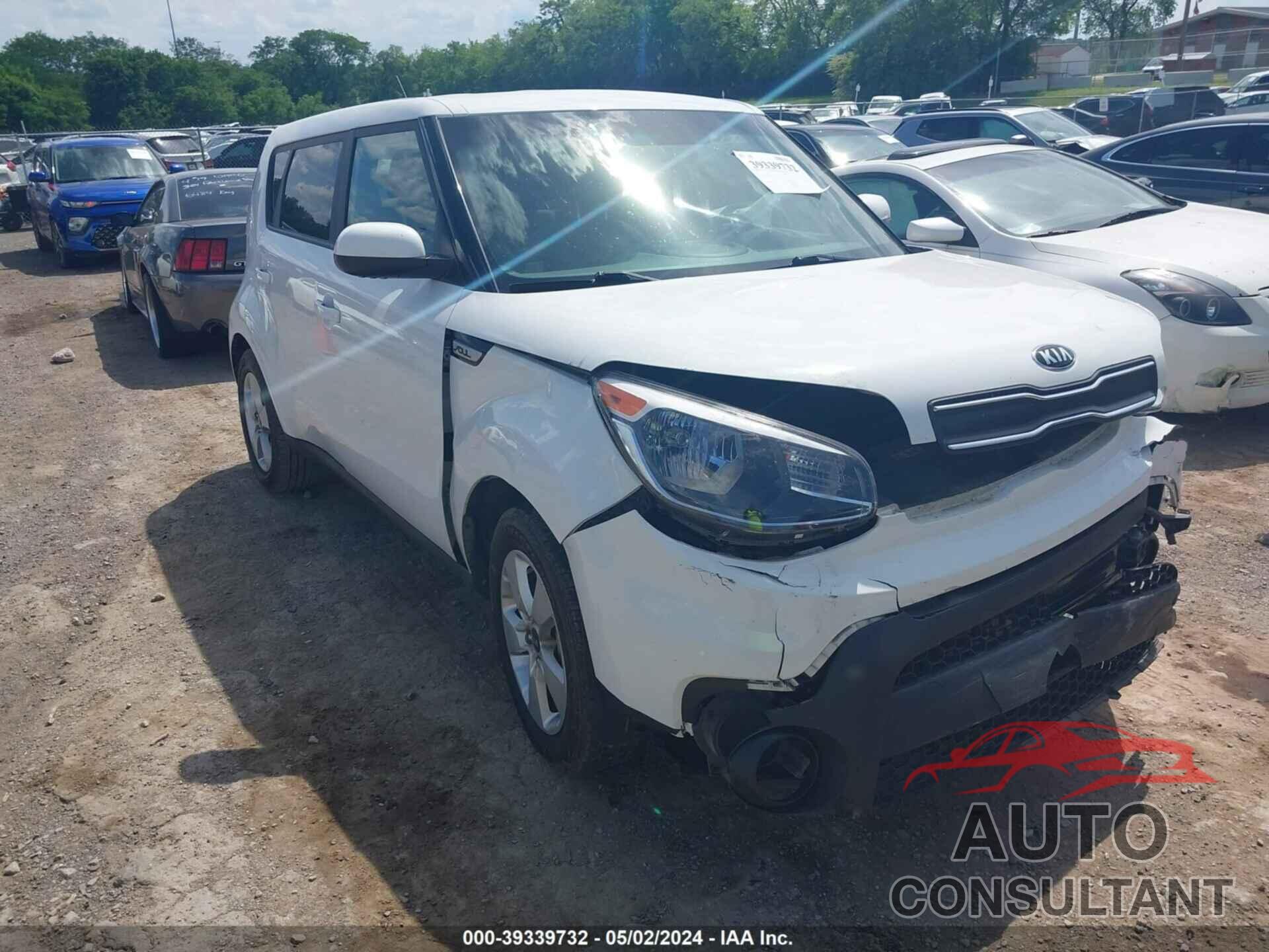 KIA SOUL 2017 - KNDJN2A26H7425629