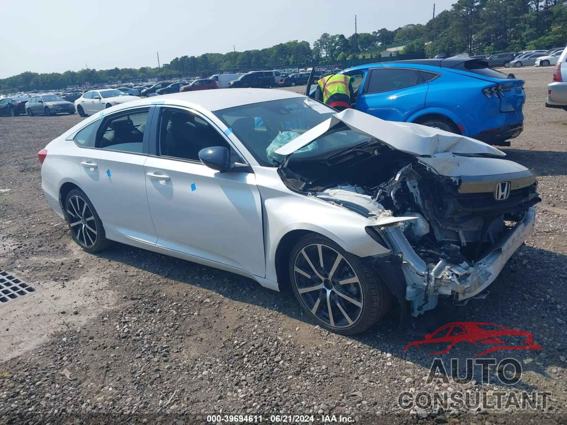 HONDA ACCORD 2022 - 1HGCV1F31NA008049