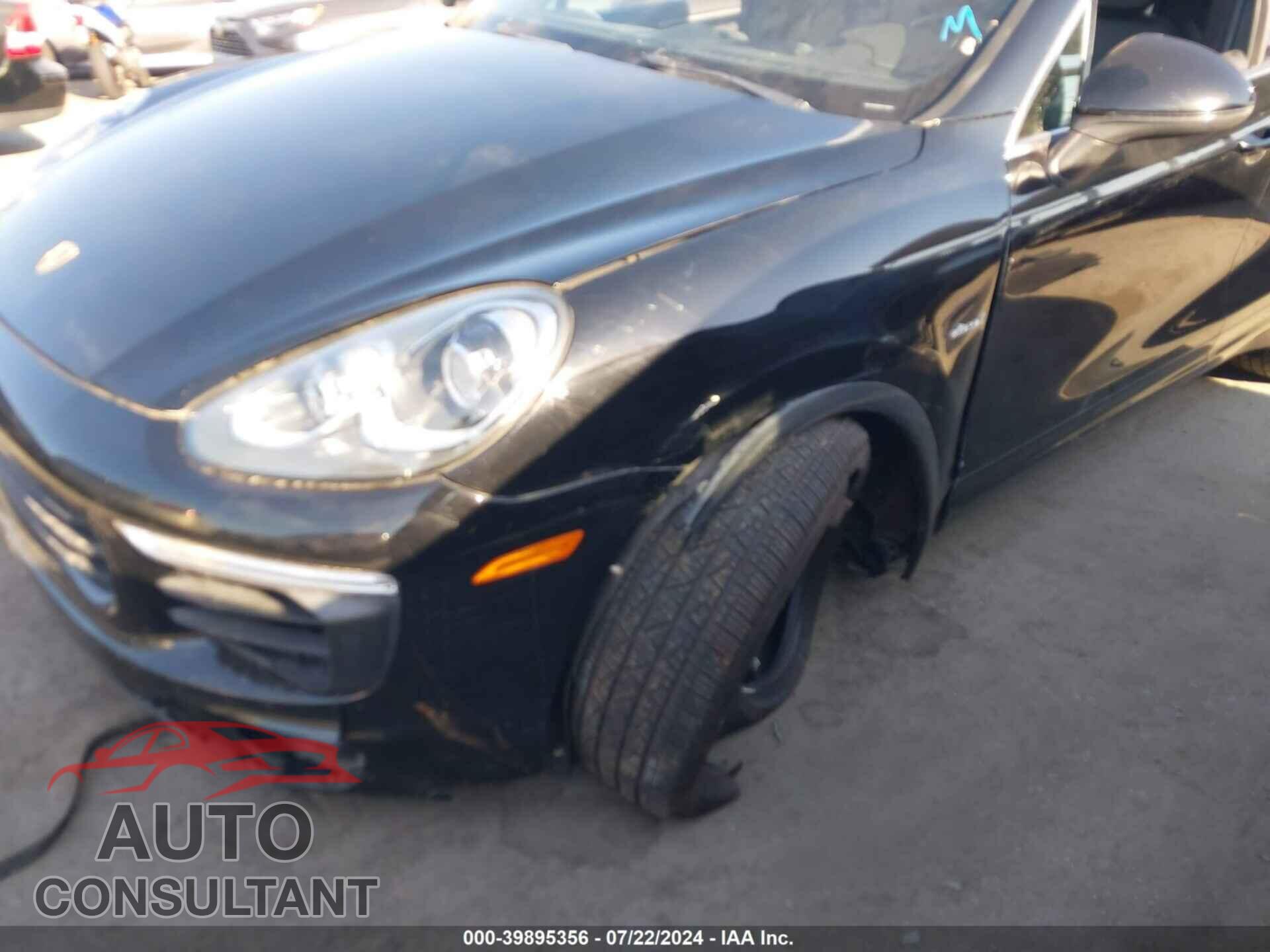 PORSCHE CAYENNE 2015 - WP1AF2A29FLA30876