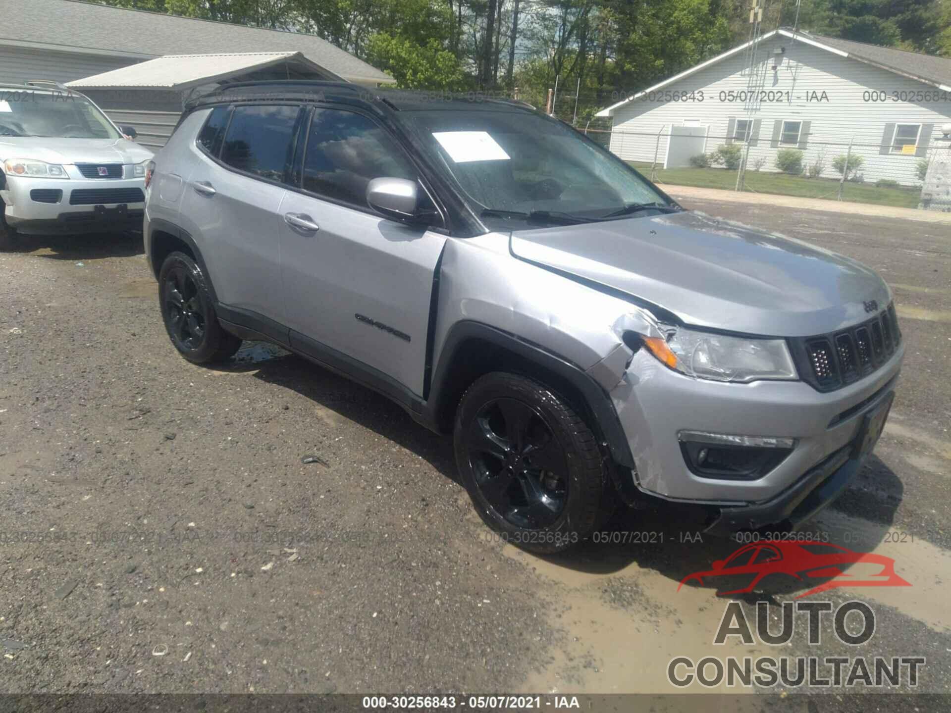 JEEP COMPASS 2018 - 3C4NJDBB6JT456579