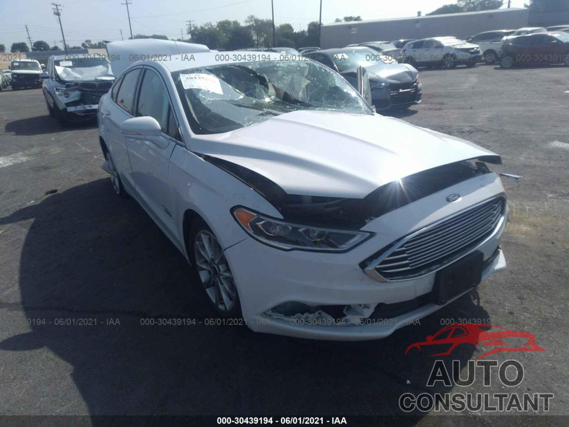 FORD FUSION ENERGI 2017 - 3FA6P0PU2HR329511