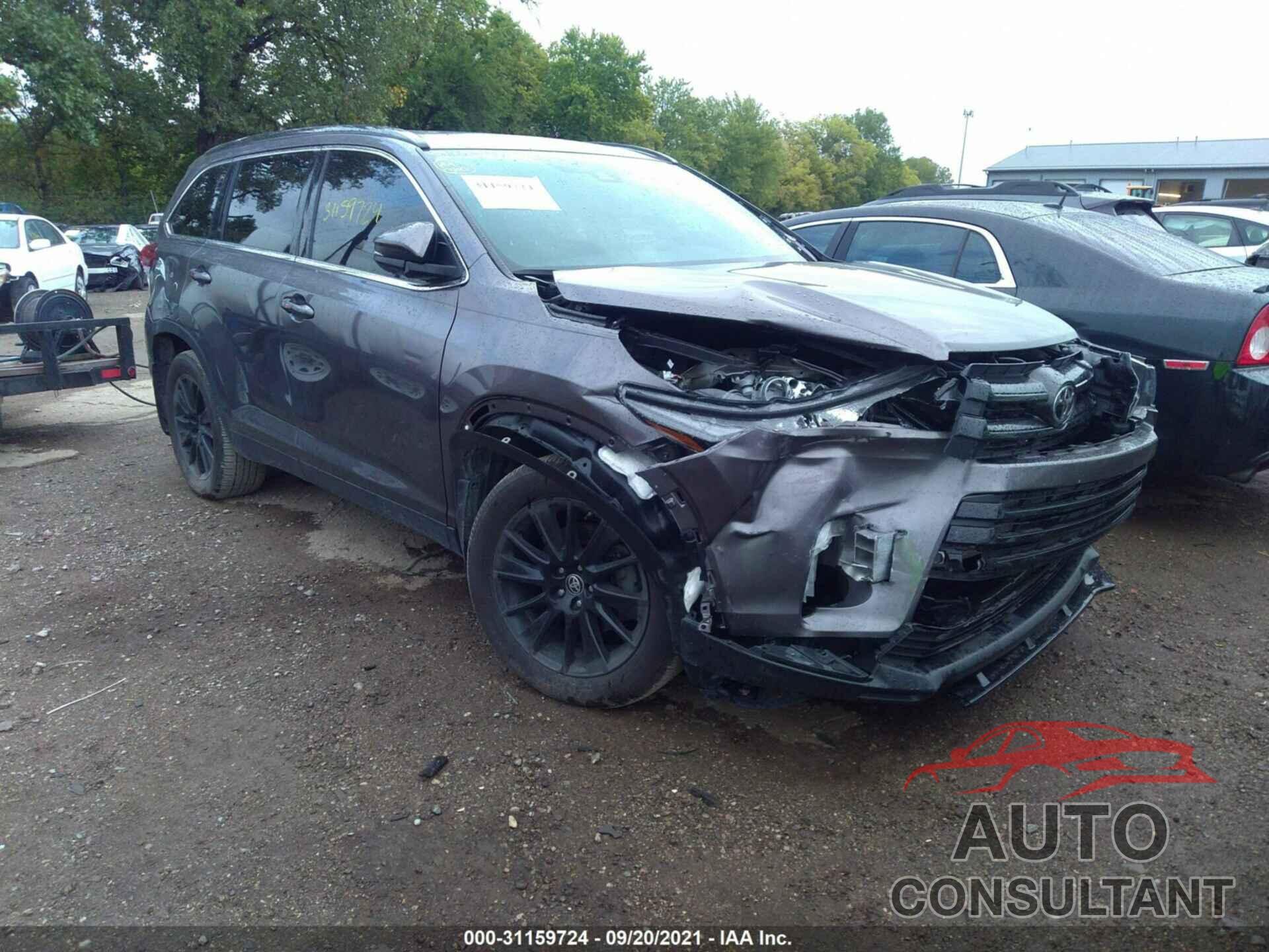TOYOTA HIGHLANDER 2019 - 5TDJZRFH6KS628480