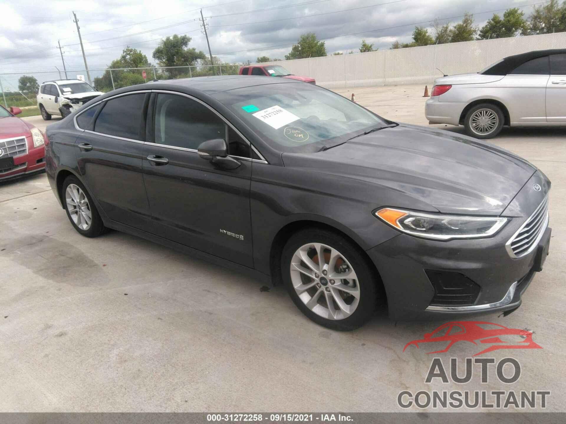 FORD FUSION HYBRID 2019 - 3FA6P0MU7KR104349