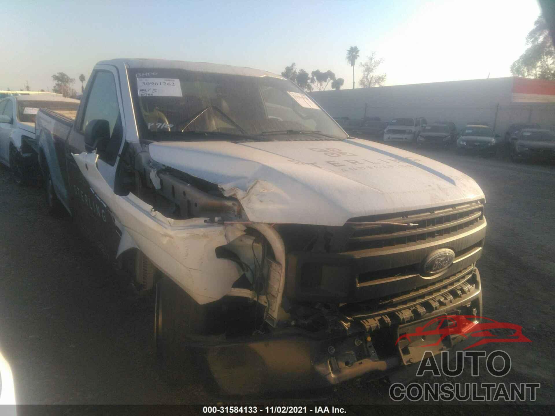 FORD F-150 2018 - 1FTMF1CB1JKE23811