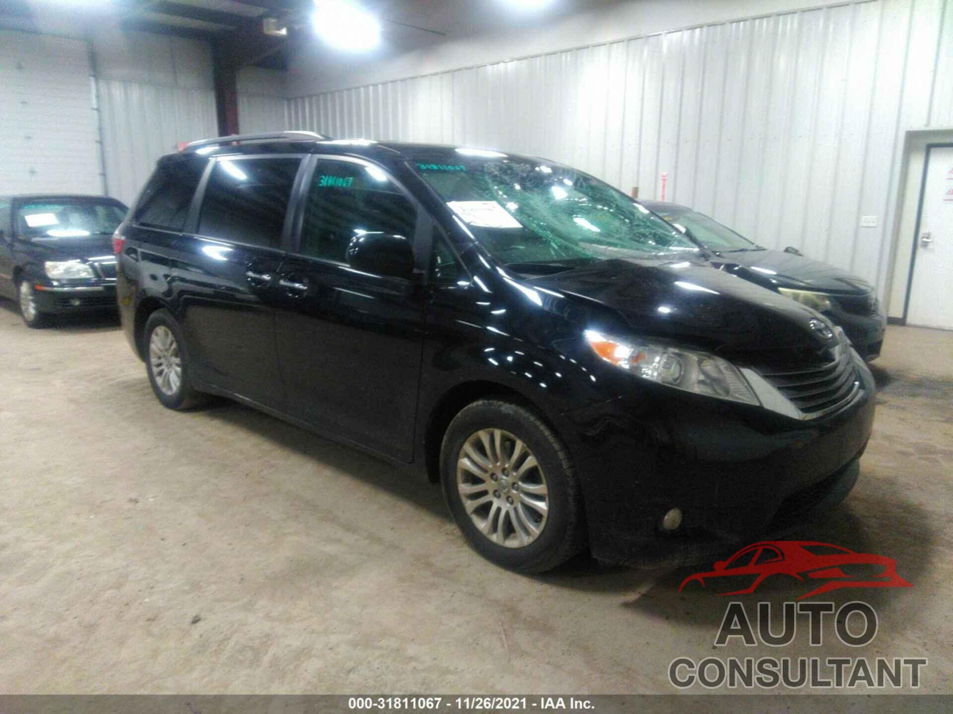 TOYOTA SIENNA 2017 - 5TDYZ3DCXHS768429