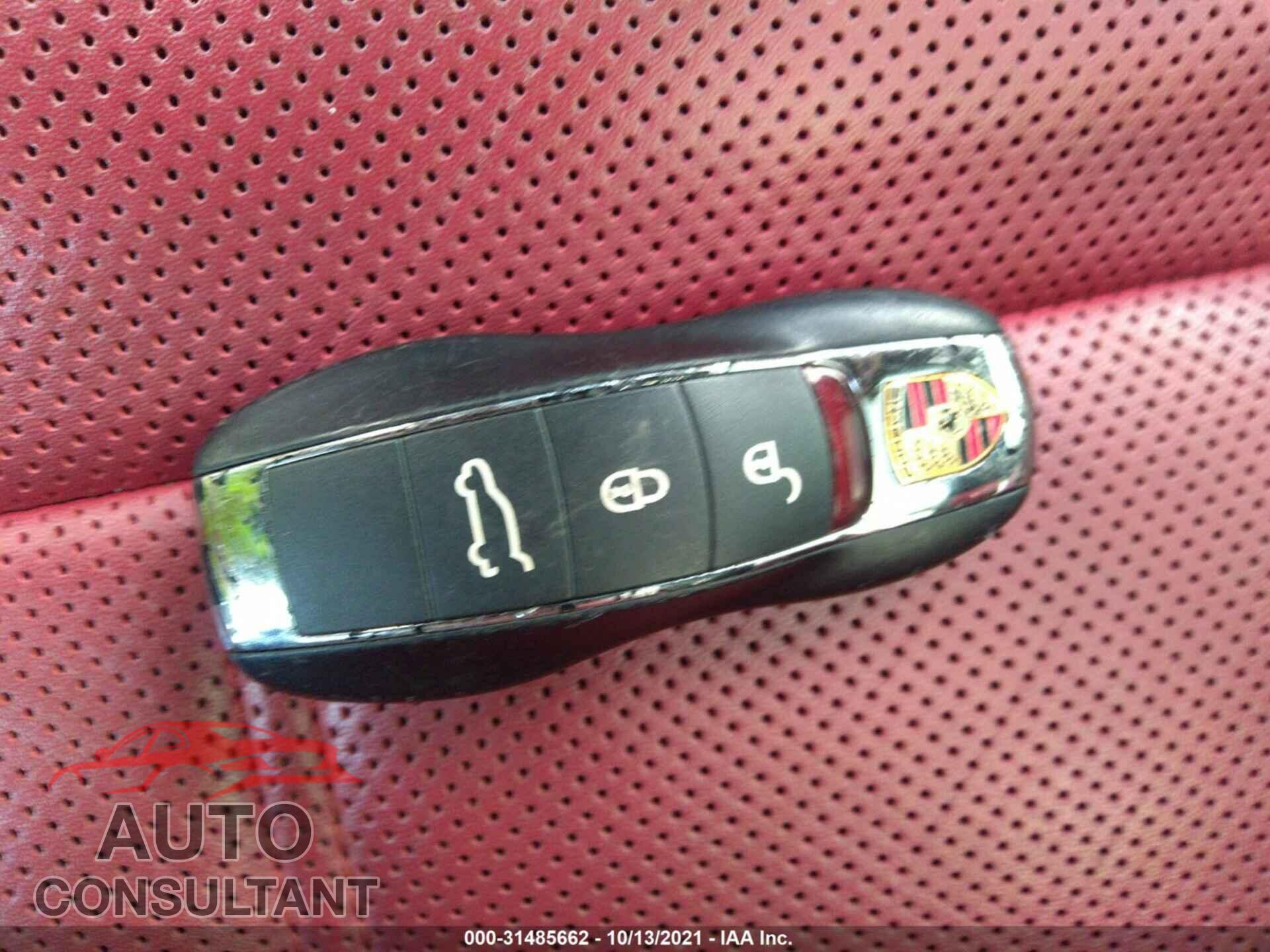 PORSCHE MACAN 2016 - WP1AB2A50GLB45504