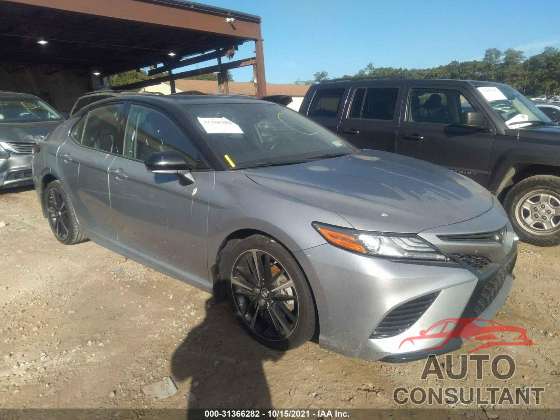 TOYOTA CAMRY 2019 - 4T1B61HK4KU168041