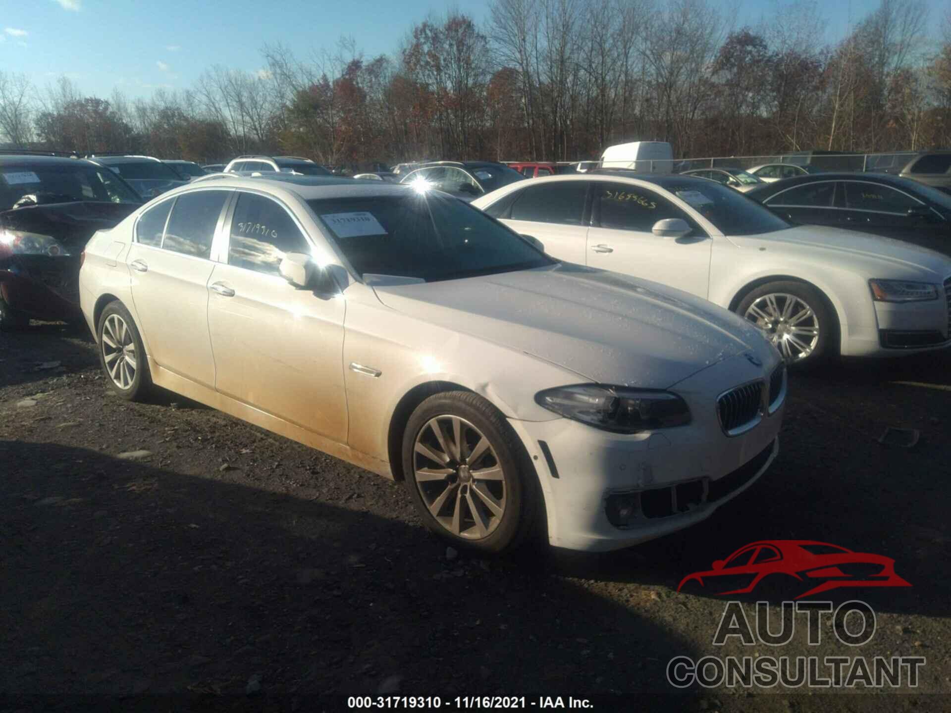 BMW 5 SERIES 2016 - WBA5B3C54GG256102