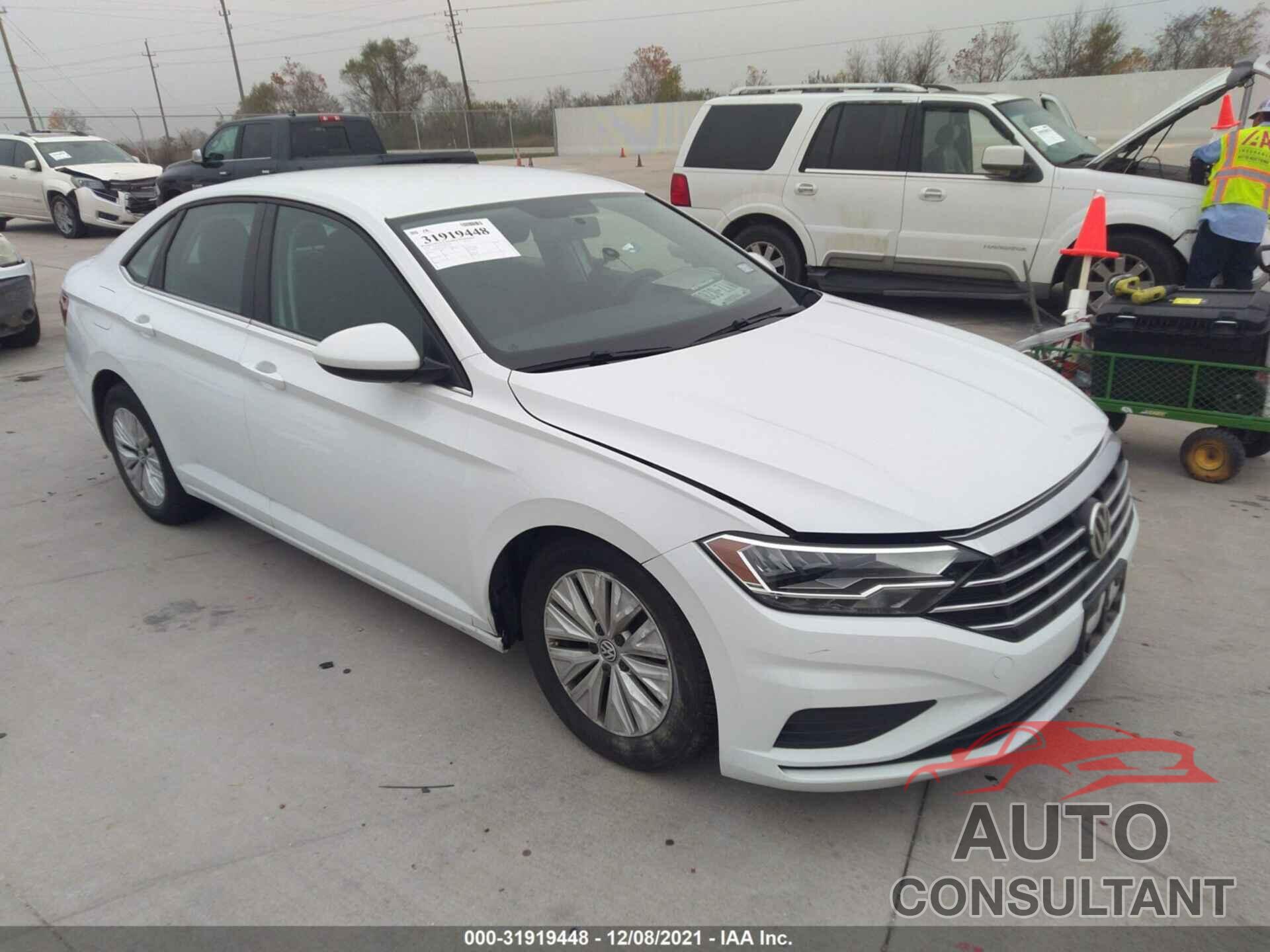 VOLKSWAGEN JETTA 2019 - 3VWC57BU1KM275705