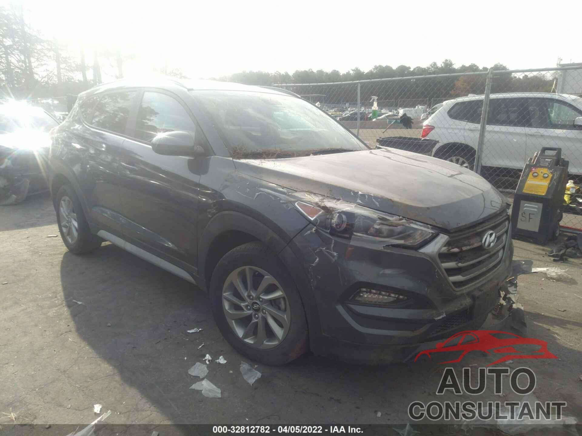 HYUNDAI TUCSON 2017 - KM8J3CA48HU547161
