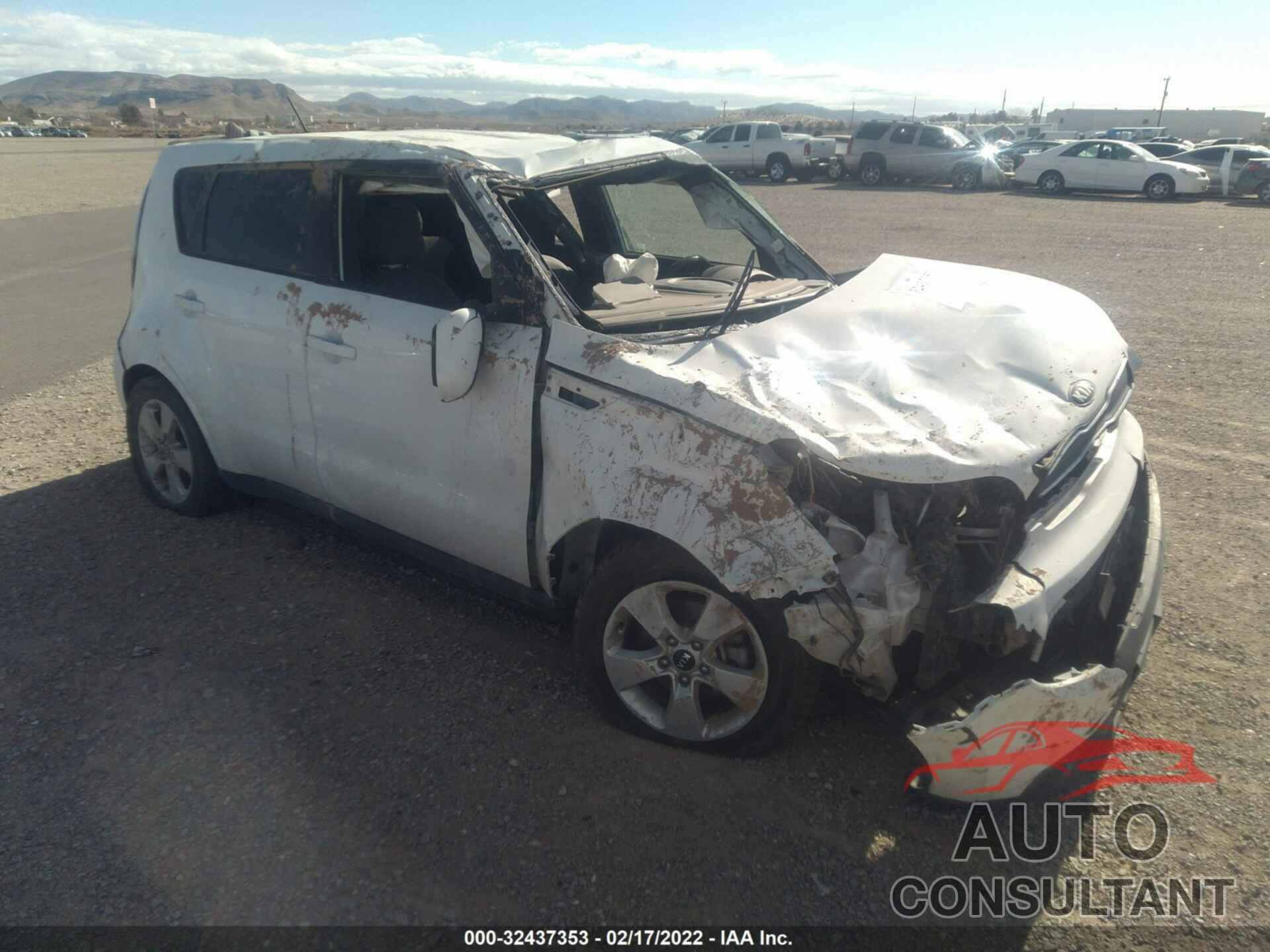 KIA SOUL 2017 - KNDJN2A26H7462745