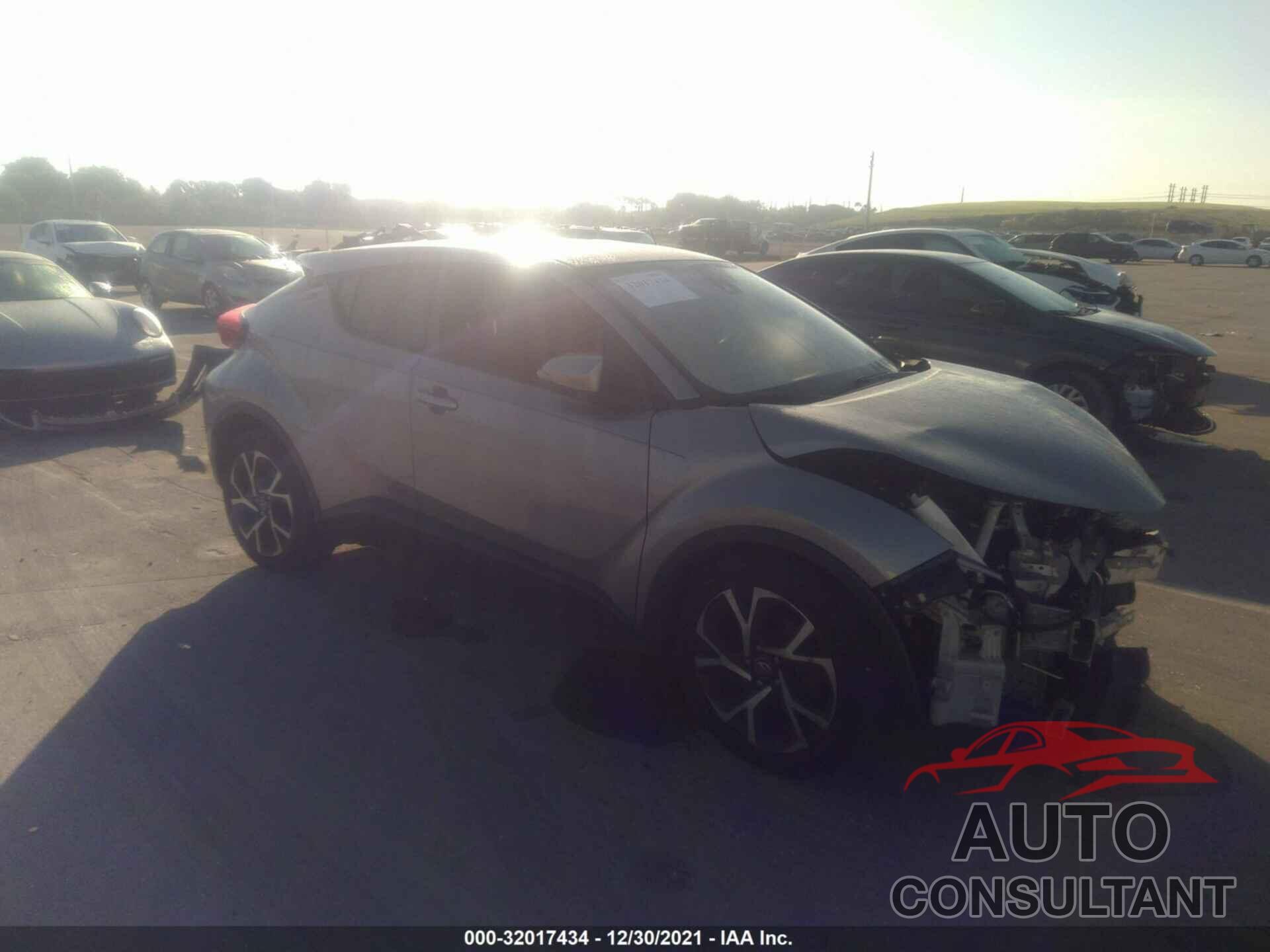 TOYOTA C-HR 2018 - NMTKHMBX6JR029079