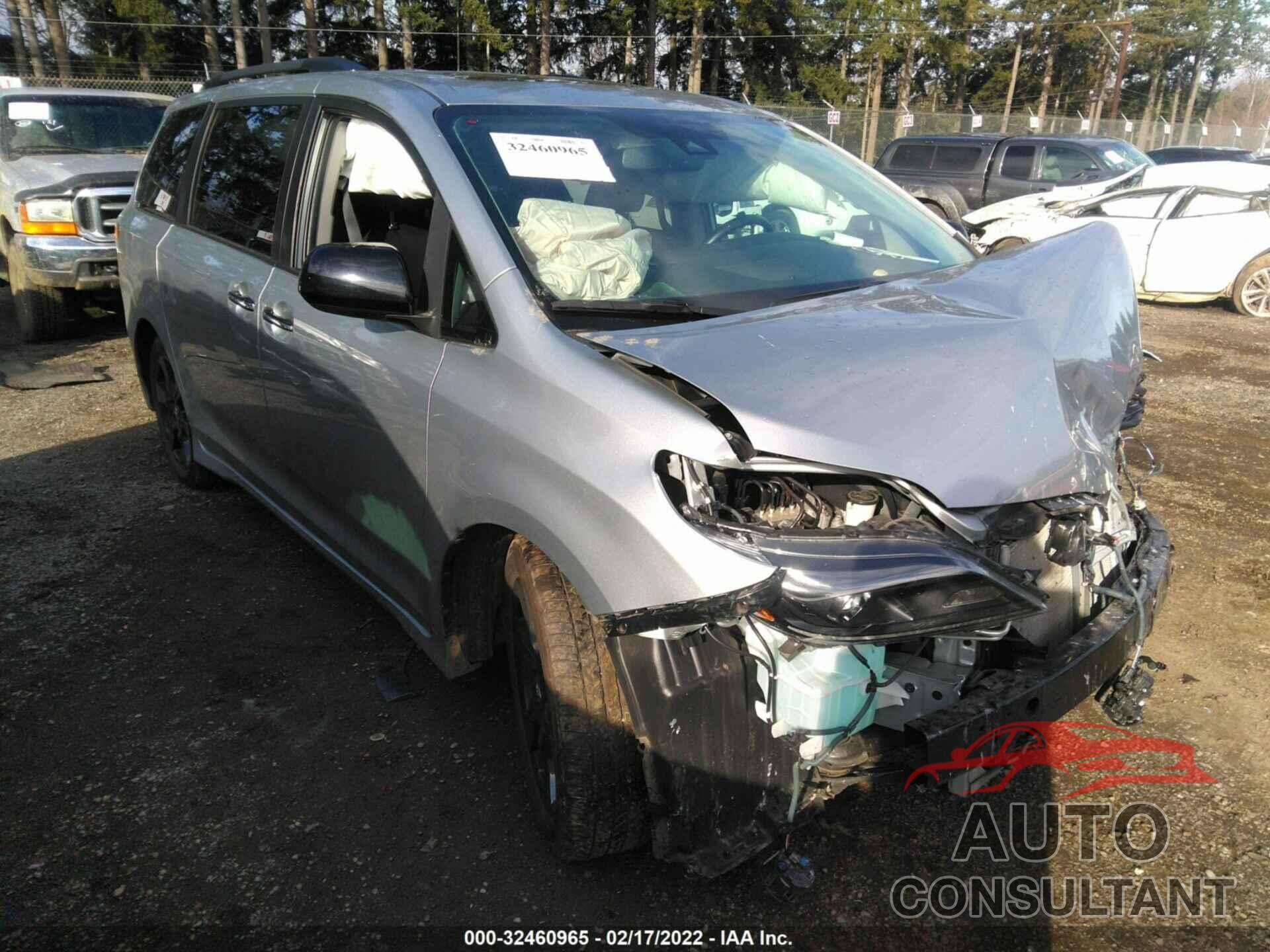 TOYOTA SIENNA 2020 - 5TDXZ3DC0LS027713